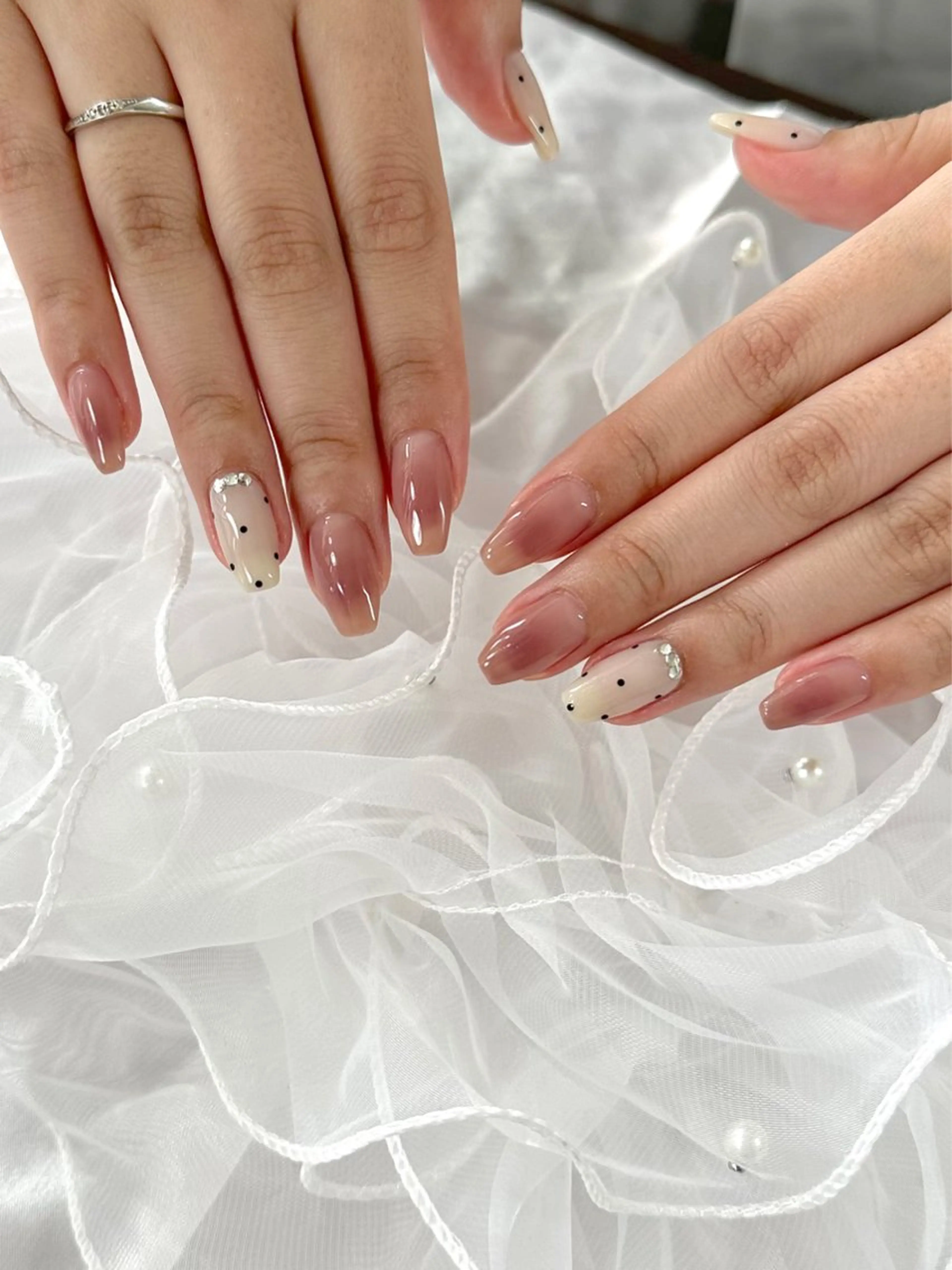 ネイル ハンドネイル Largo ラルゴのネイルデザイン