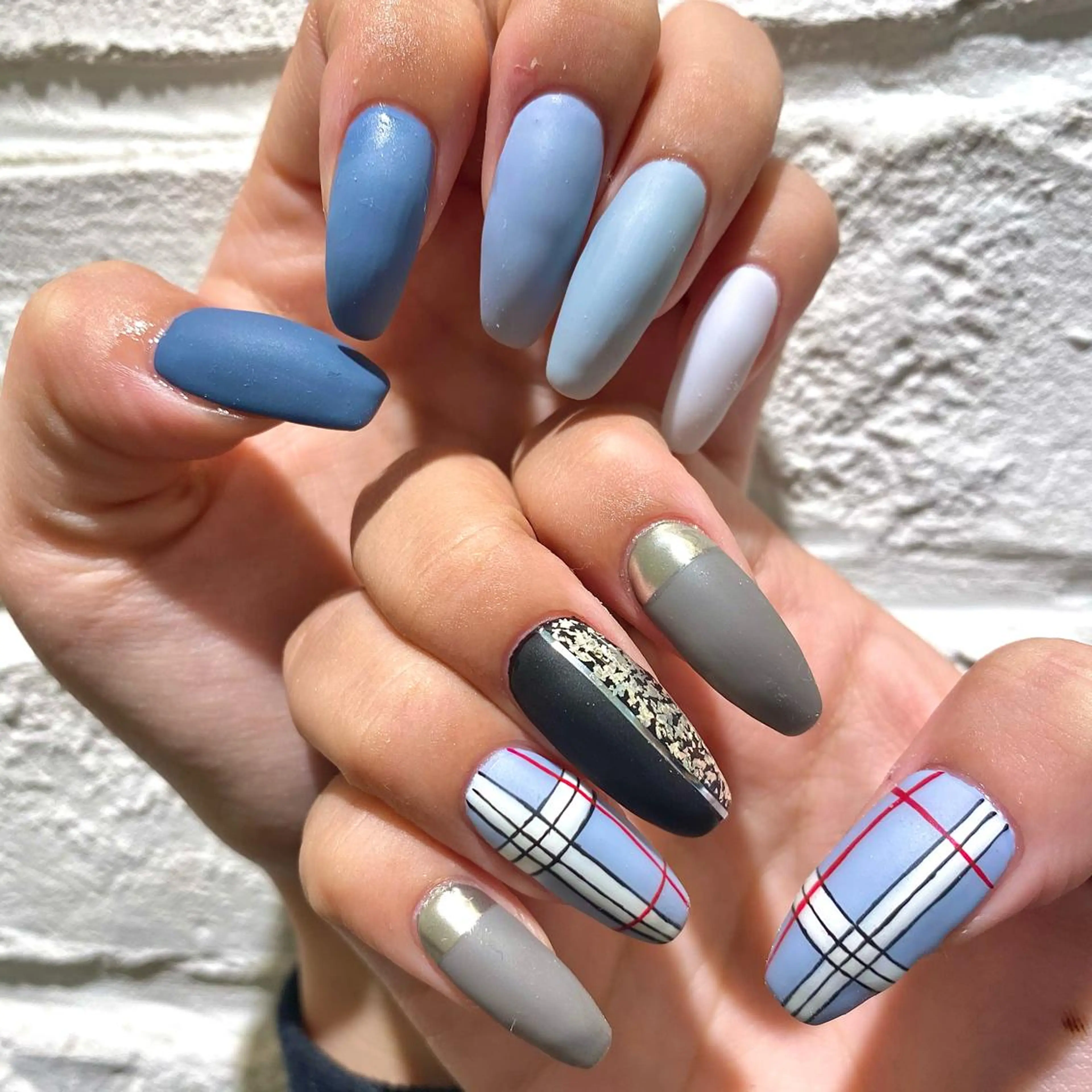 ネイル ハンドネイル 矢崎 千春のネイルデザイン