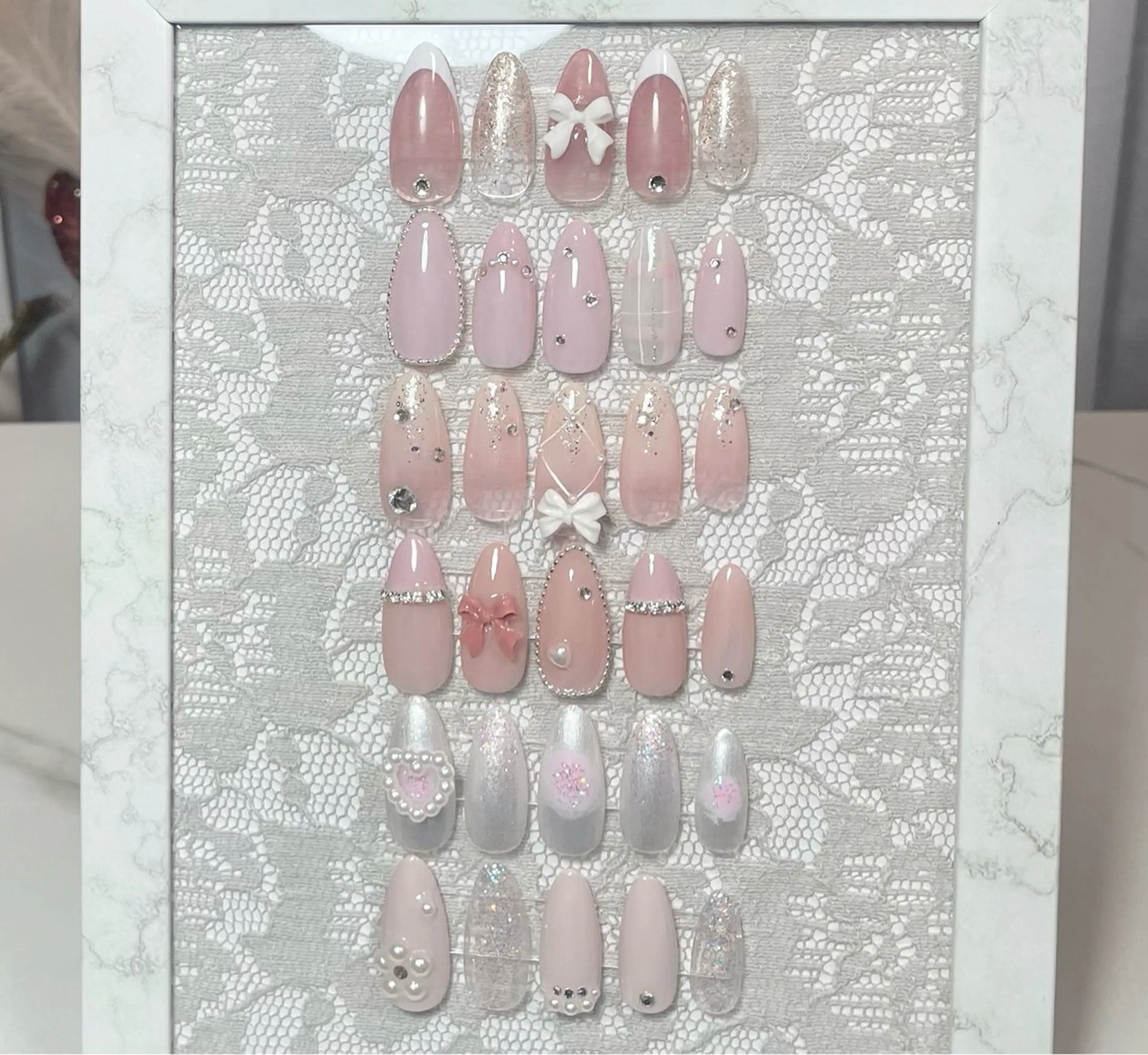 ネイル アートネイル フレンチネイル ガーリー 持ち込み ピンク Chicchi 加茂宮駅徒歩3分のネイルデザイン