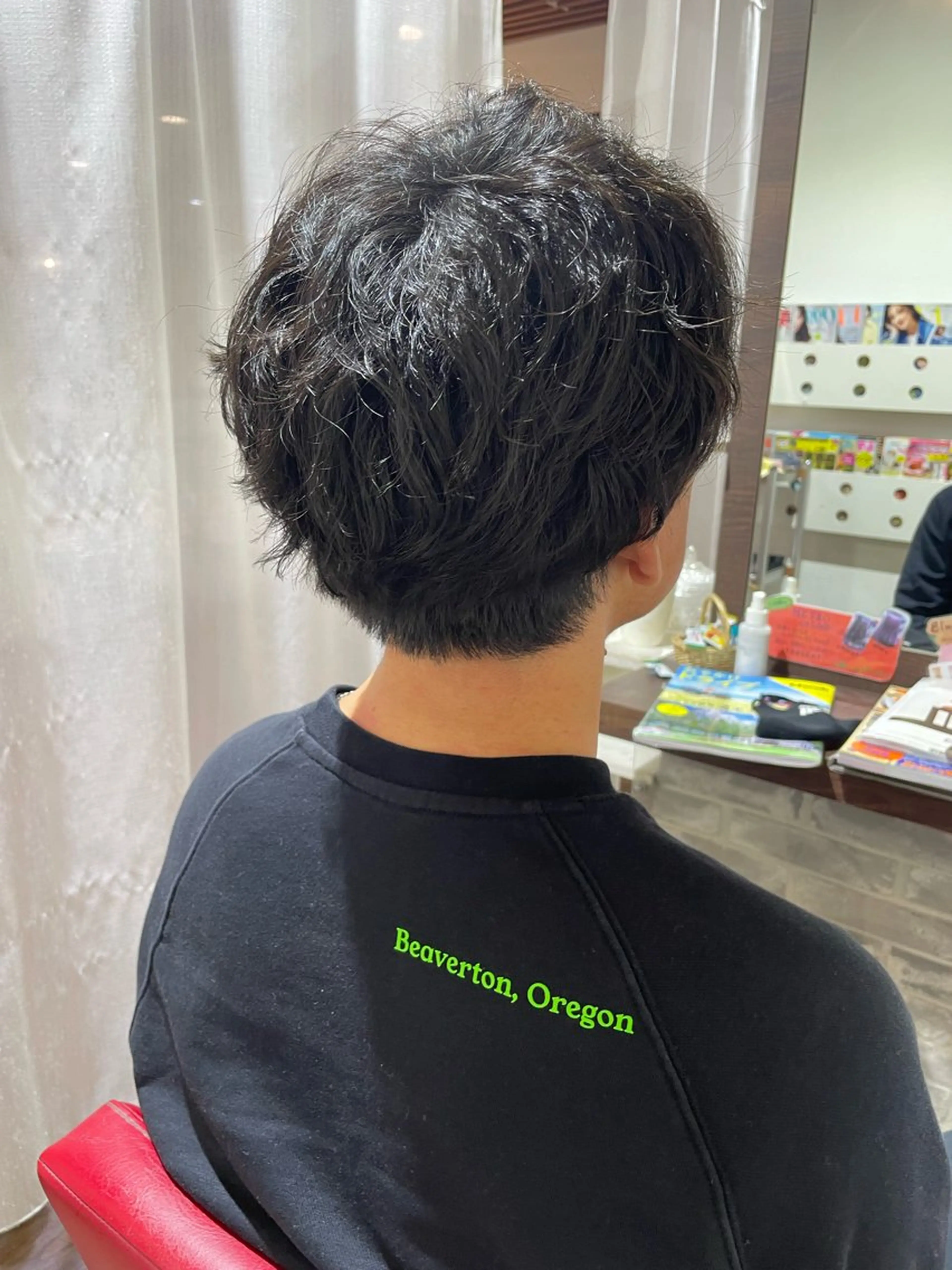 パーマ メンズ 兼松 美香のヘアスタイル