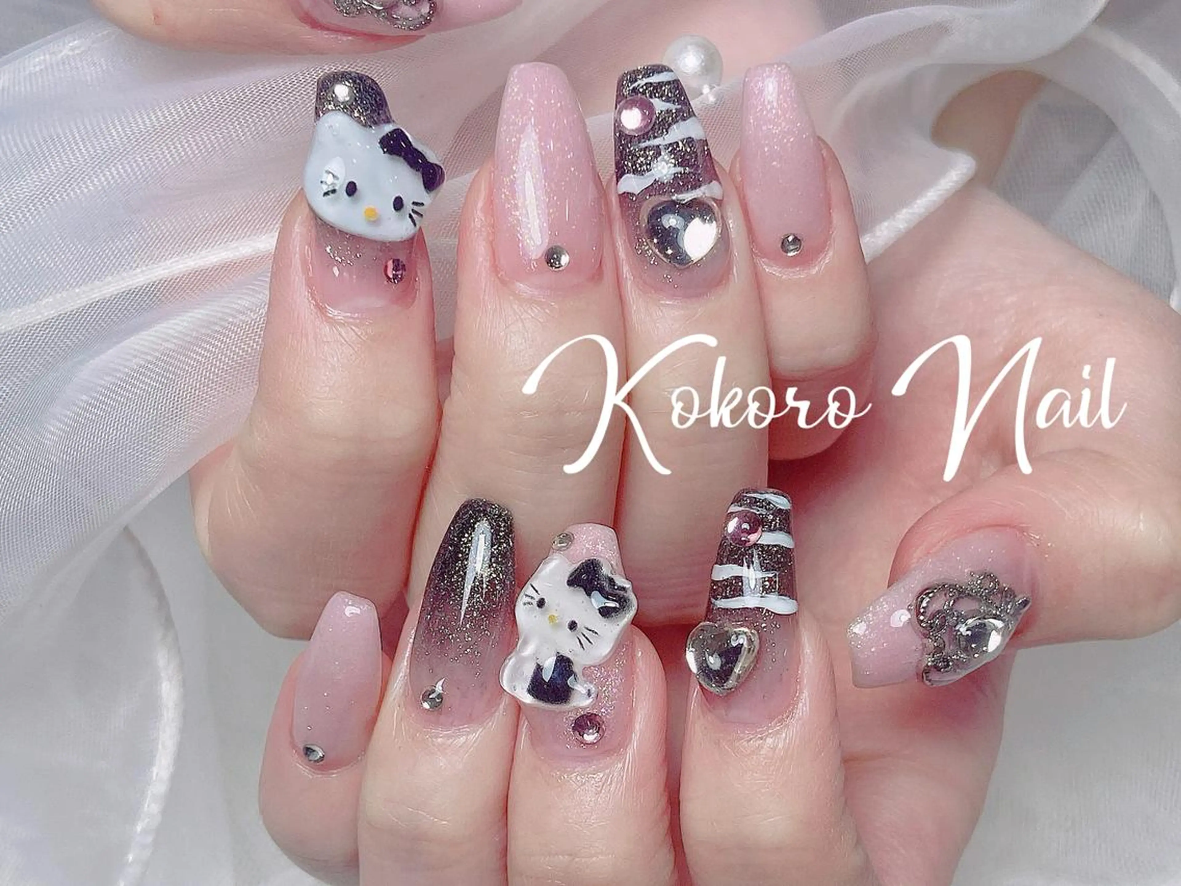 ネイル 🎀ナナ 🎀のネイルデザイン