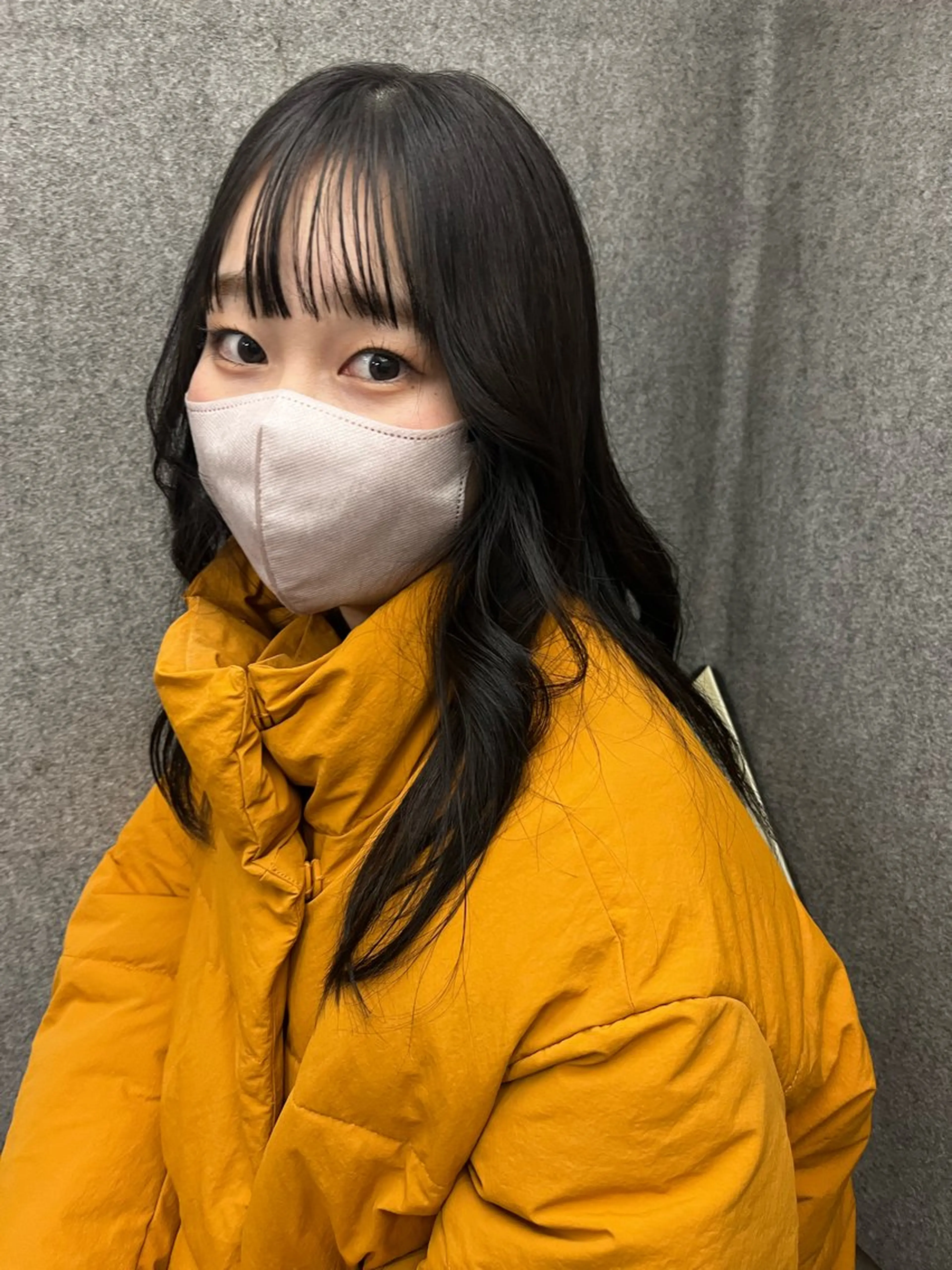 カラー 恩田 美波のヘアスタイル