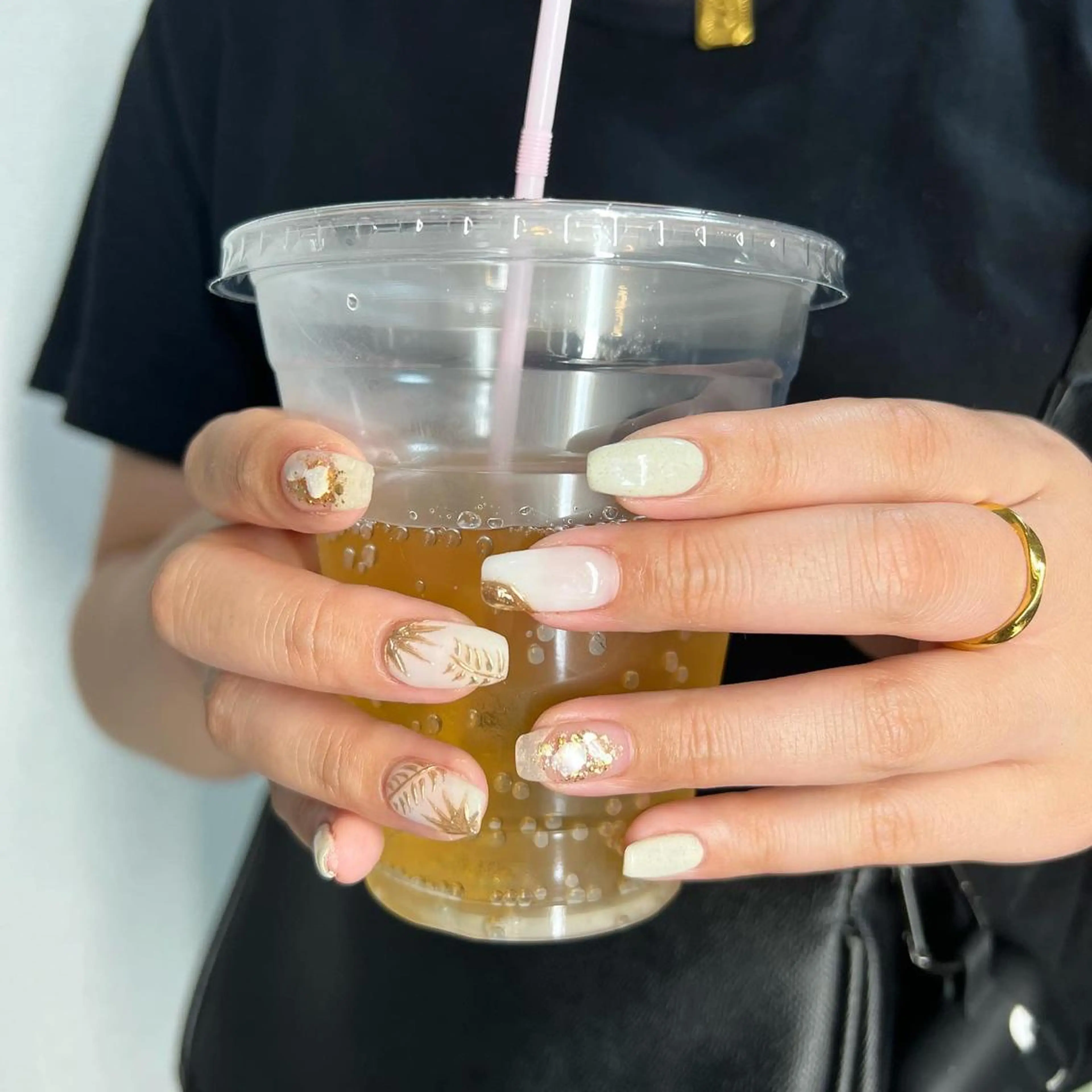 ネイル Wisteria Paddyのネイルデザイン