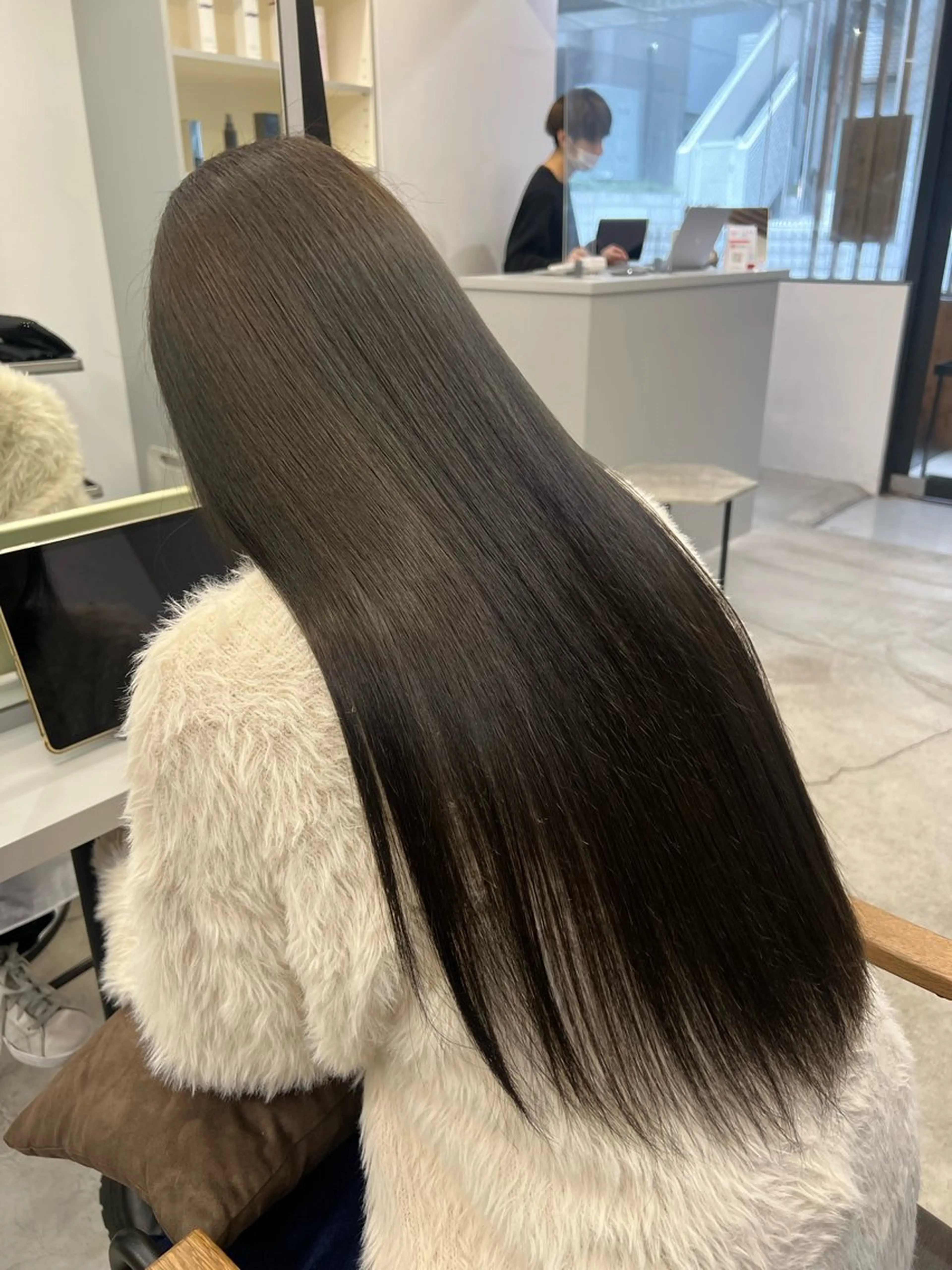 ロング カット 縮毛矯正 トリートメント ✨毛髪診断で絶対綺麗 ✨美髪艶髪専門✨高浪のヘアスタイル