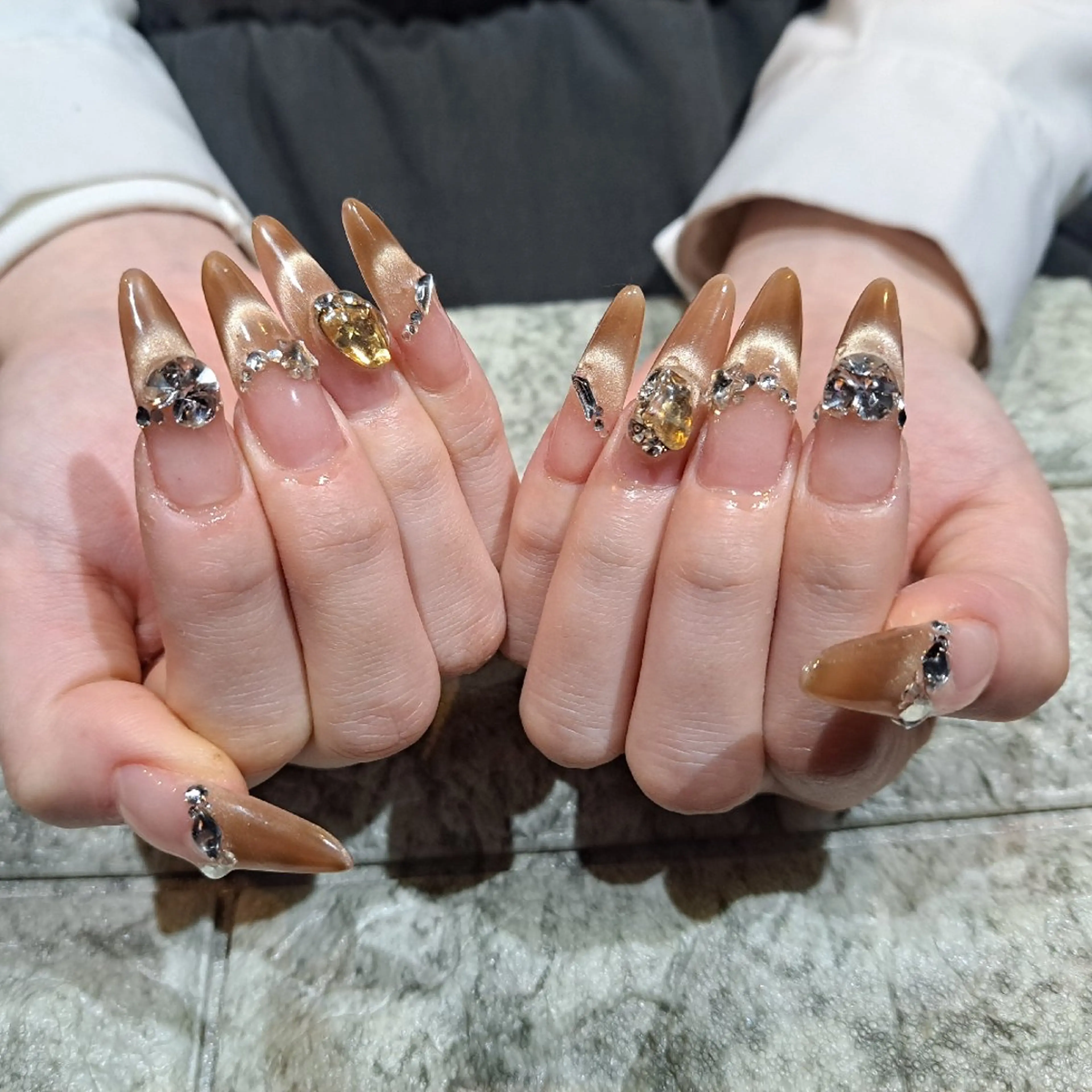 ネイル フレンチネイル ロングネイル マグネットネイル マグネットフレンチ スカルプネイル ハンドネイル RounGe町田店 🧸大谷のネイルデザイン