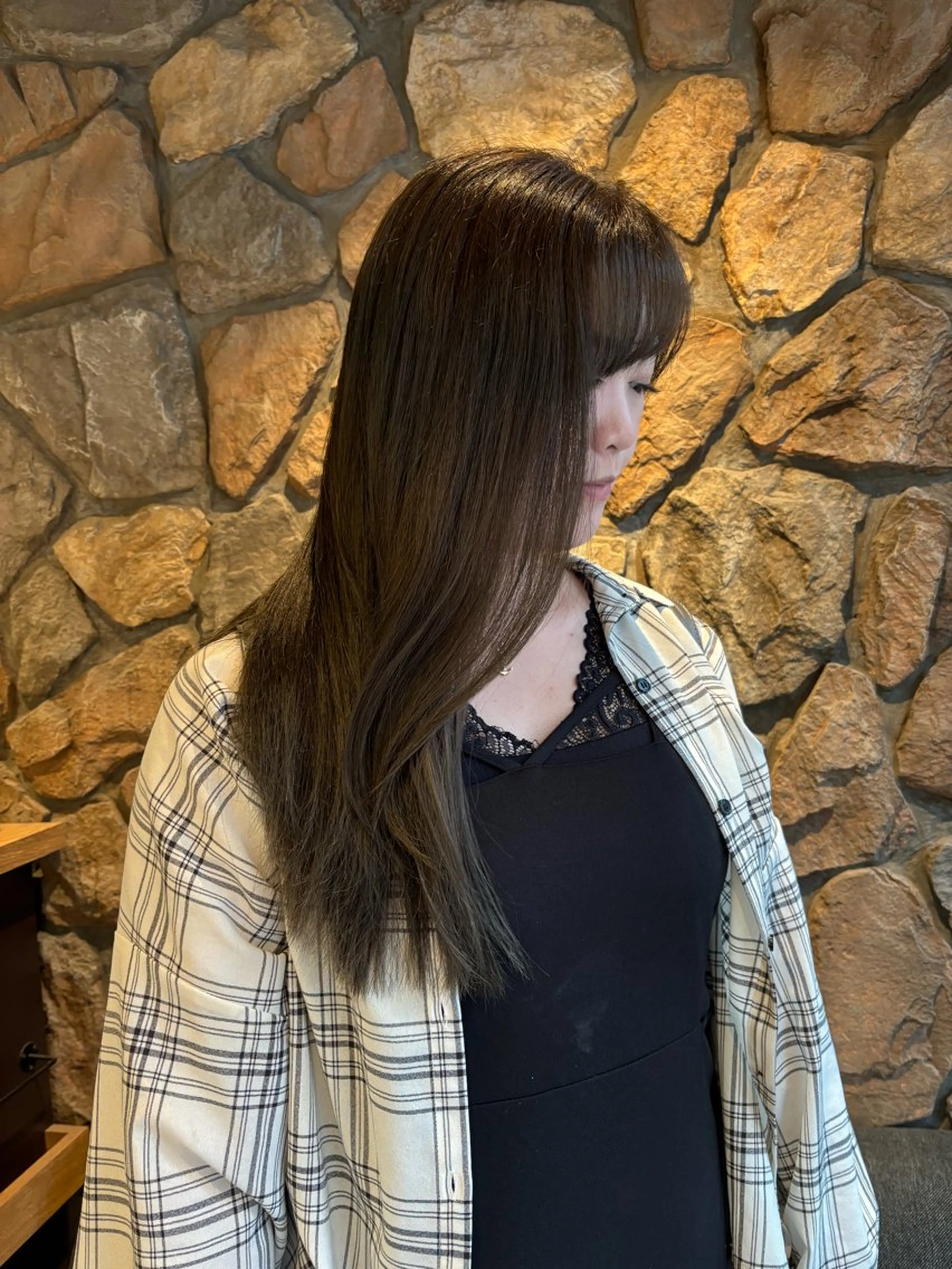 ロング ヘアカラー トリートメント 小玉 唯依のヘアスタイル