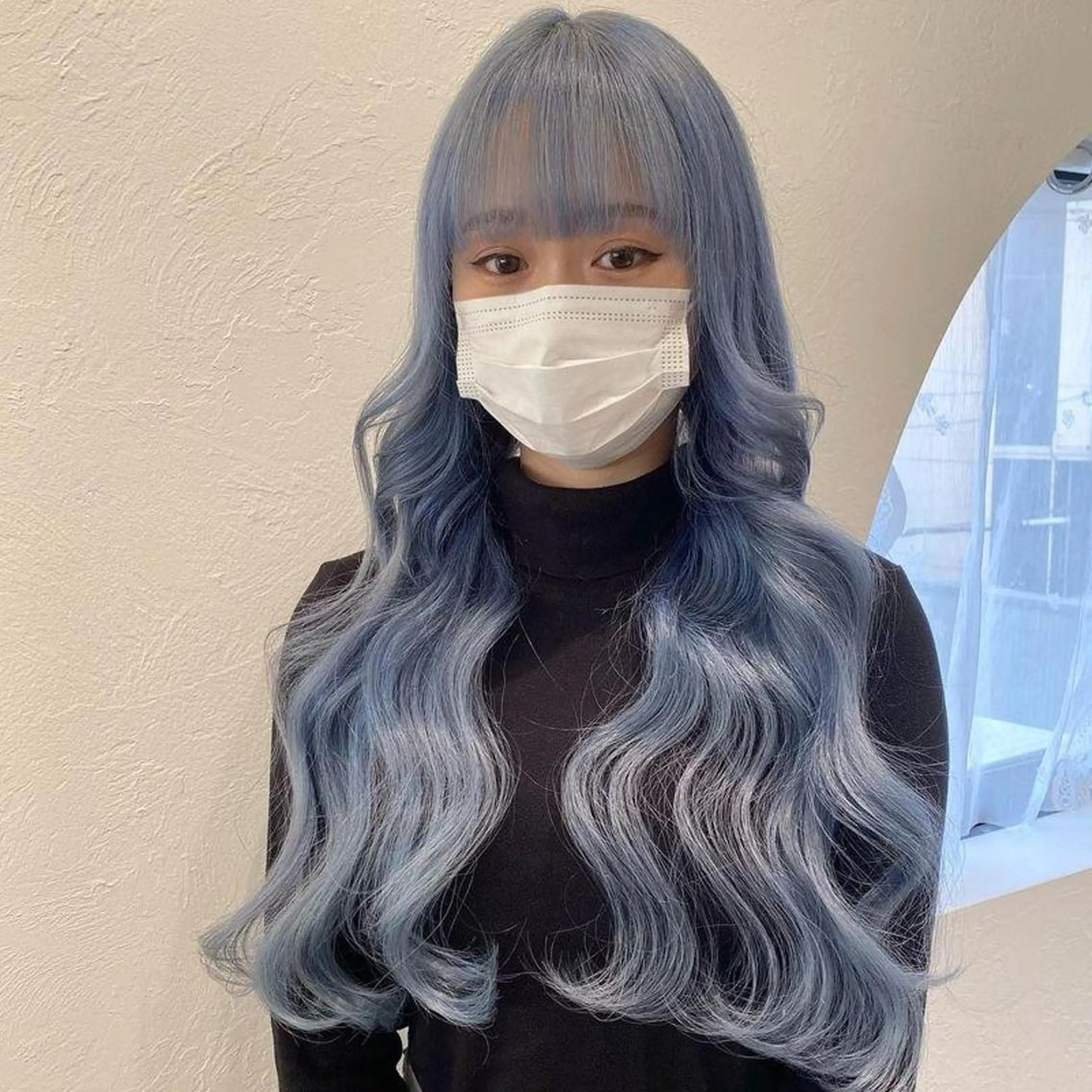 ロング カラー ブルーカラー ORIKA 美容室のヘアスタイル
