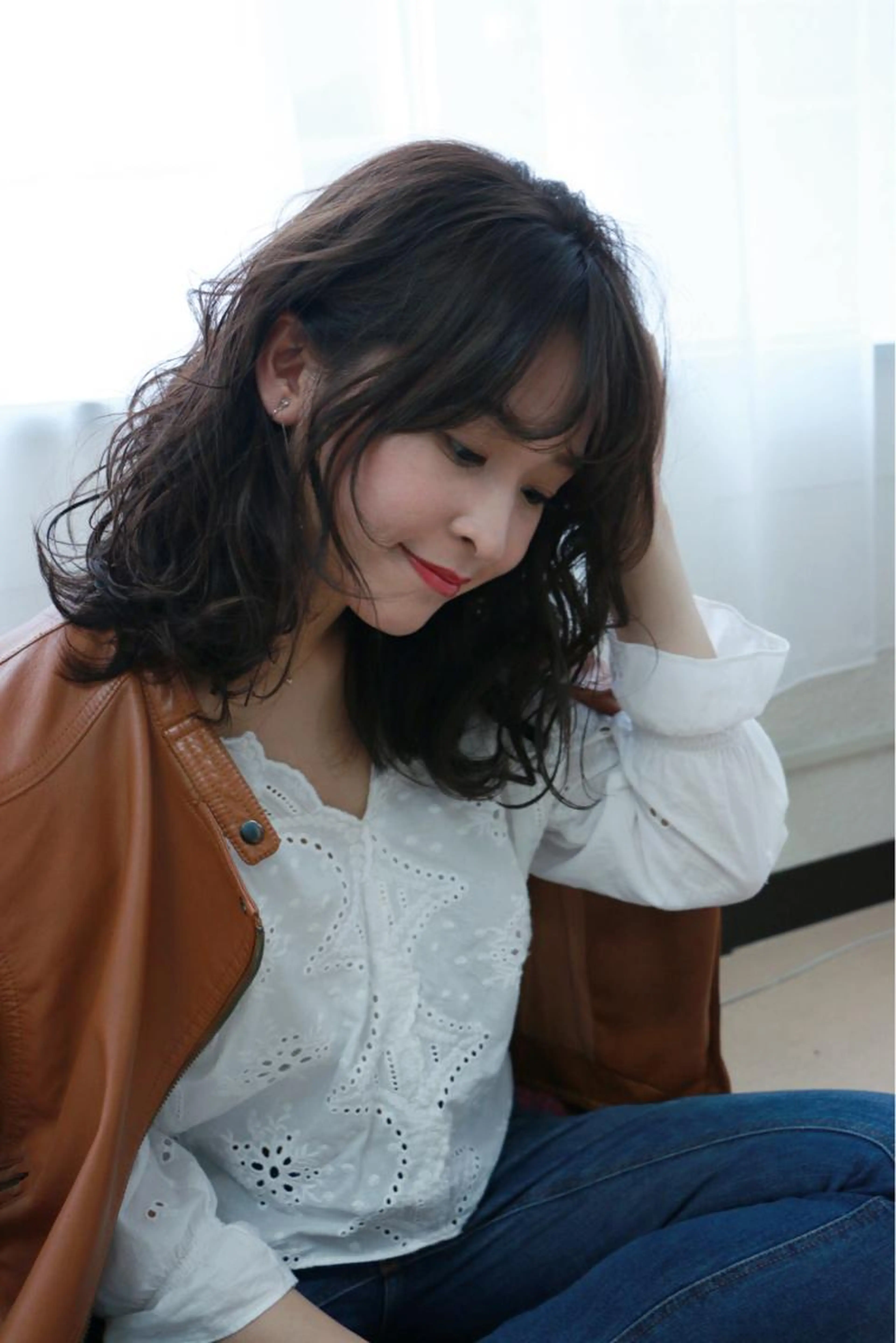 🔴🟢 韓国風レイヤー 【時短スタイリング】似合わせカット+うるふわパーマの写真