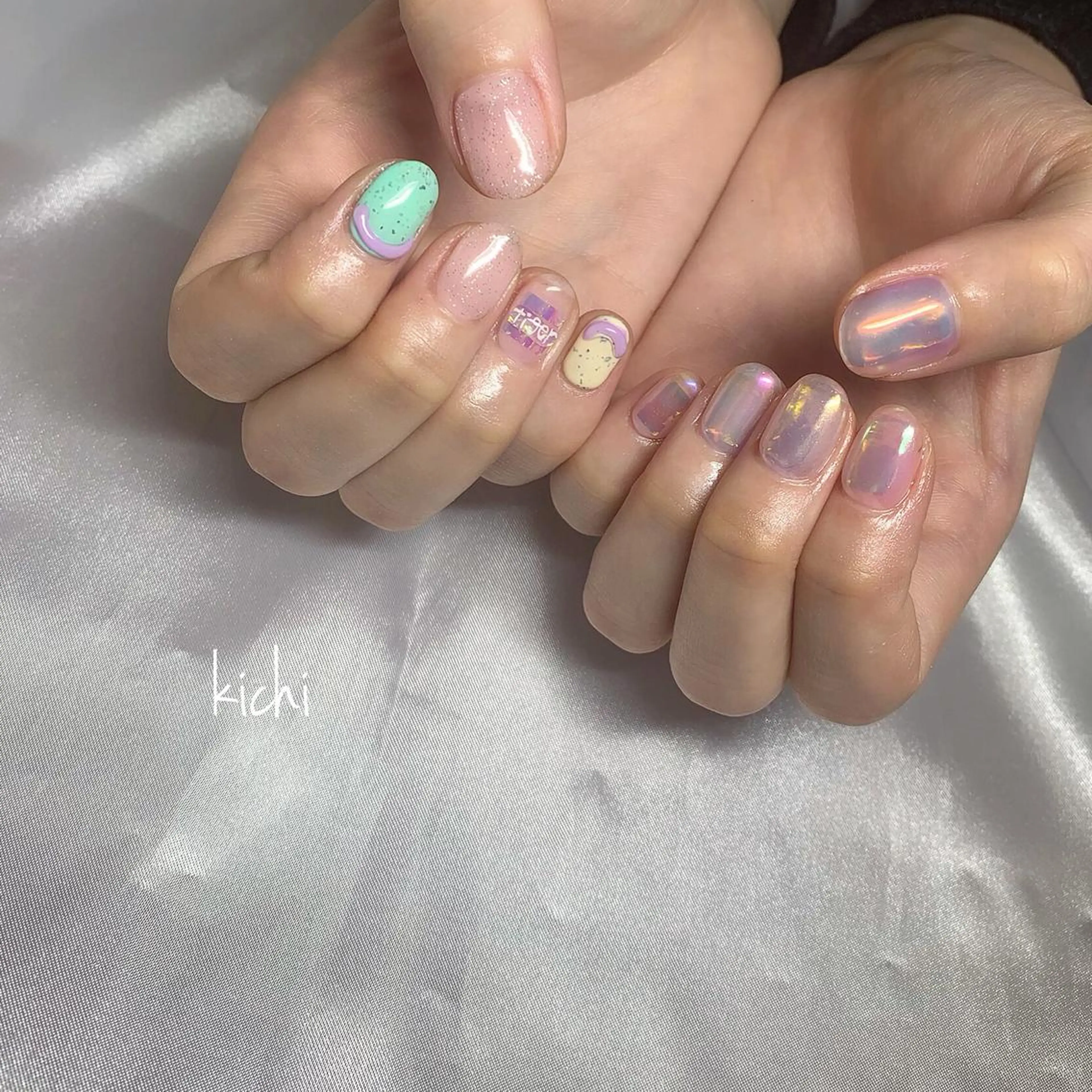 ネイル kichi･: *のネイルデザイン