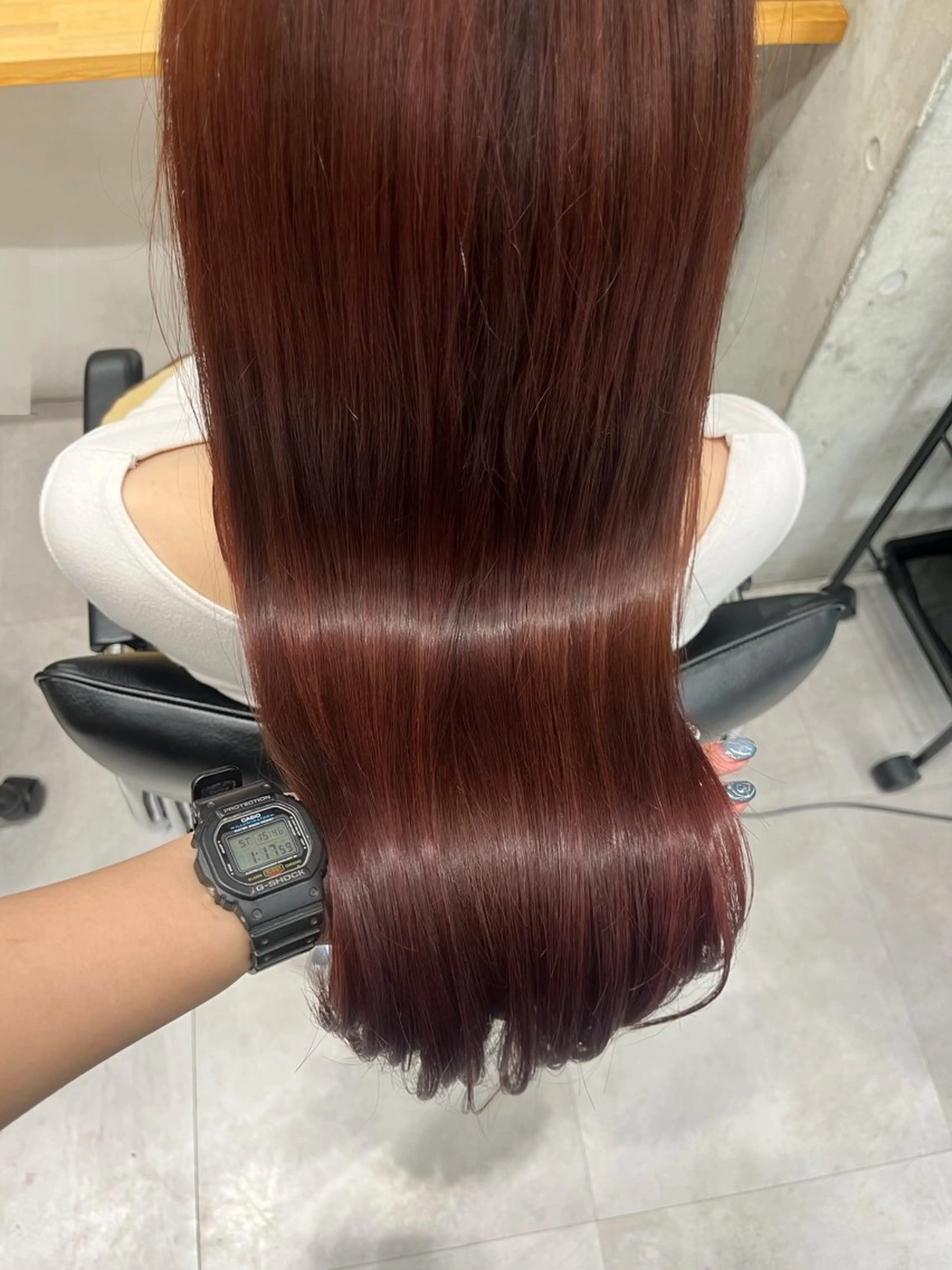 ロング カラー カット ヘアカラー トリートメント ブリーチなし 暖色カラー/井上あいのヘアスタイル