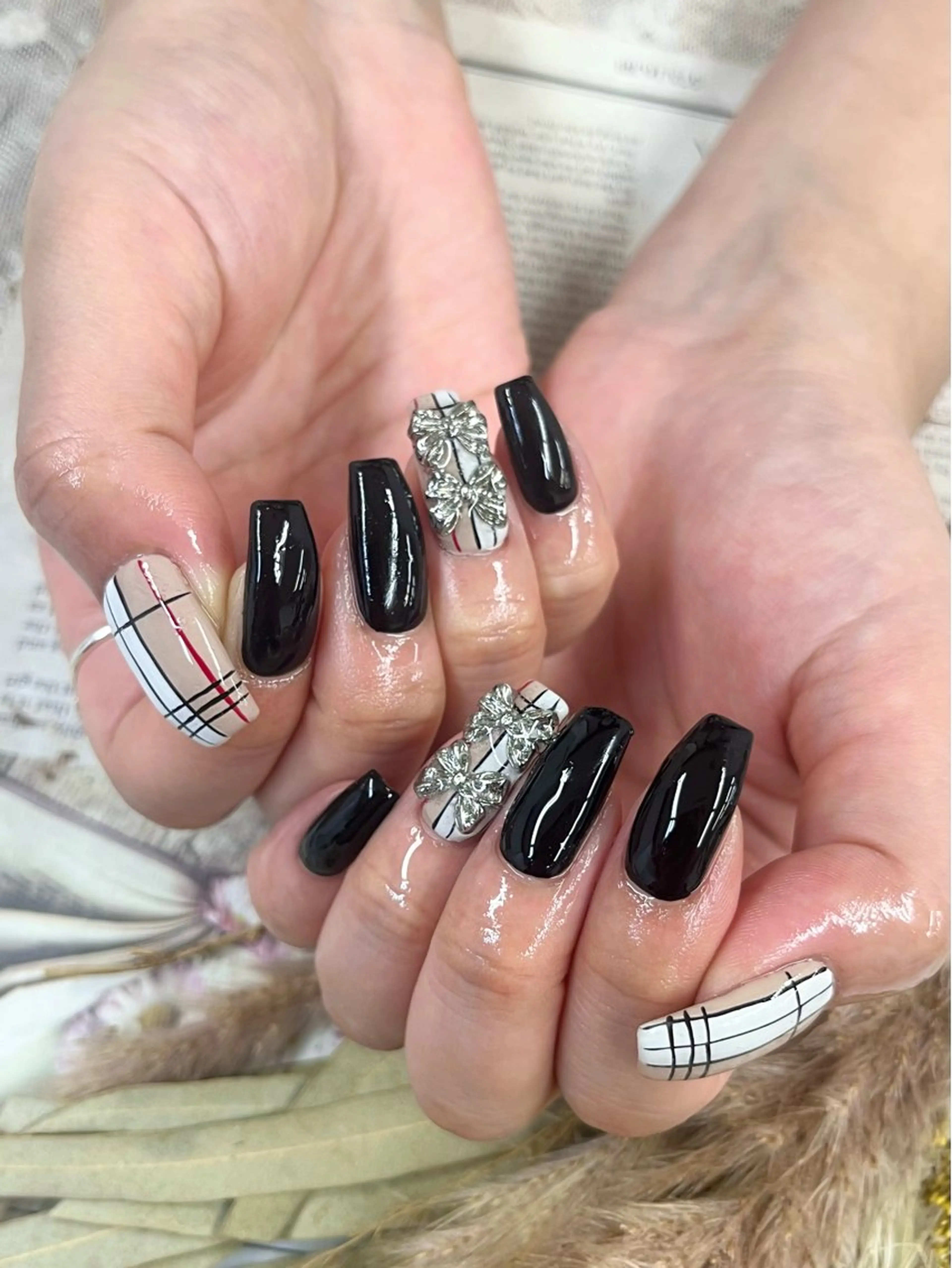 ネイル リボン ハンドネイル Basic町田本店 Suzunaのネイルデザイン