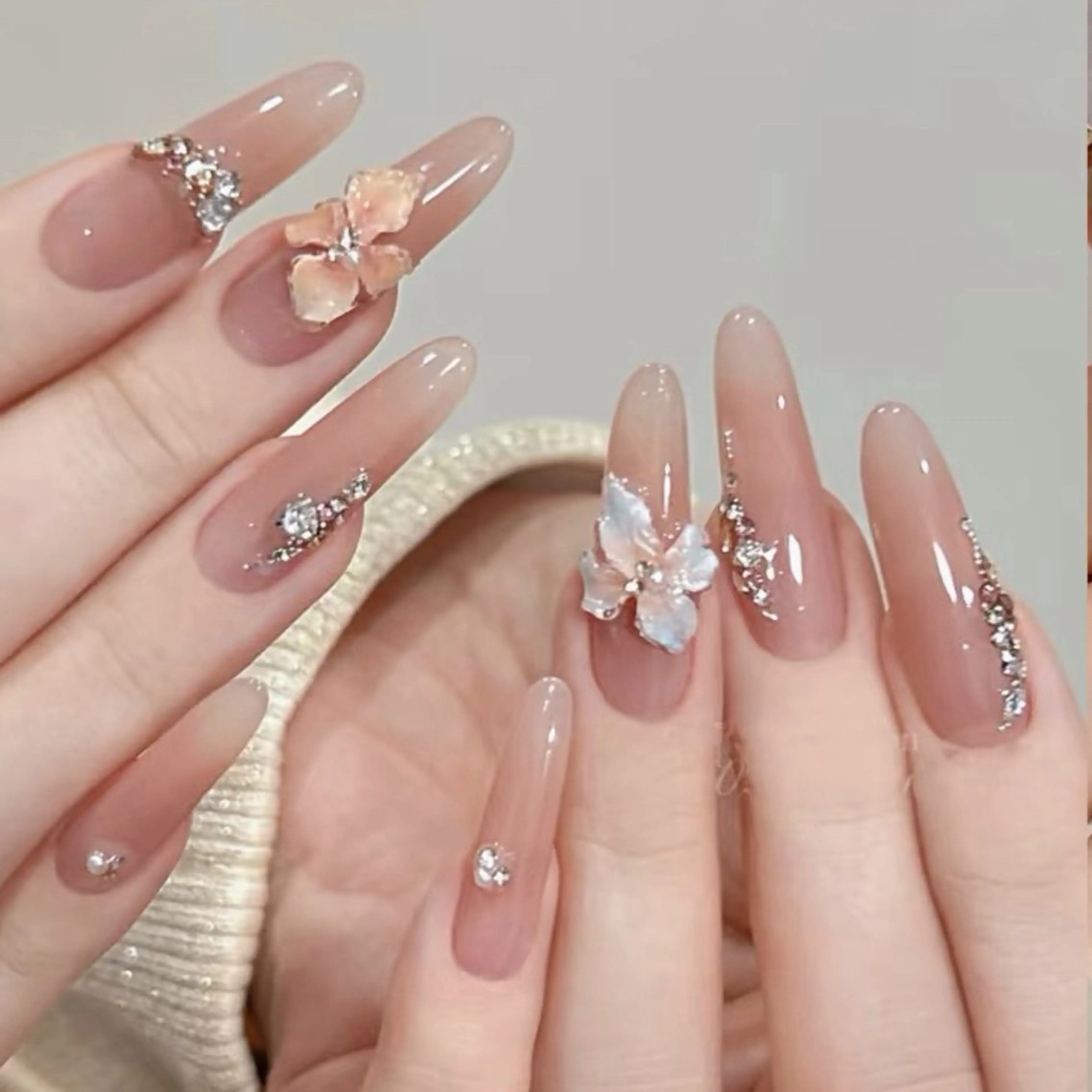 ネイル Mika Nails 心斎橋のネイルデザイン