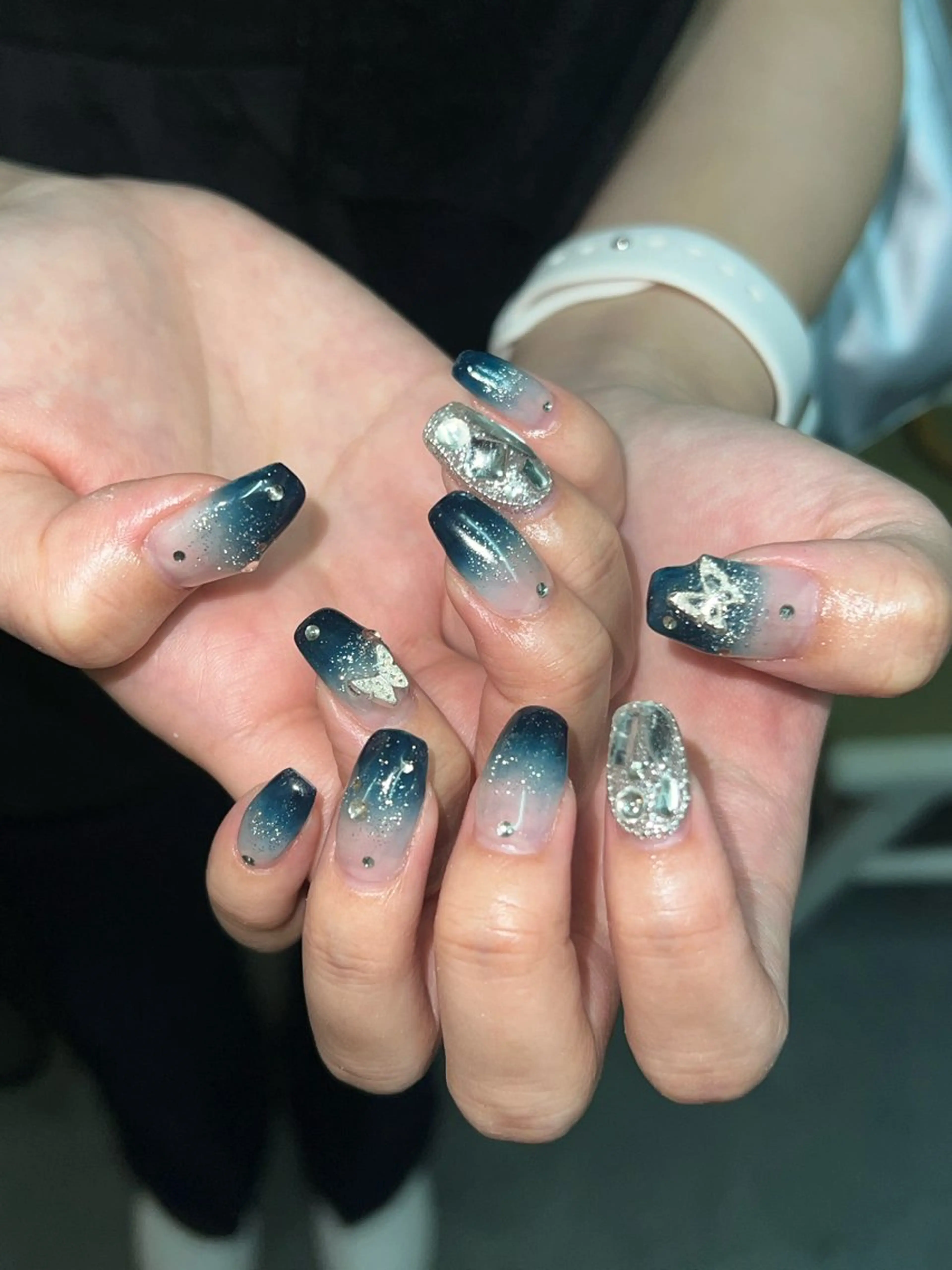 ネイル ハンドネイル Hata nail 🎀個性派ニュアンスのネイルデザイン