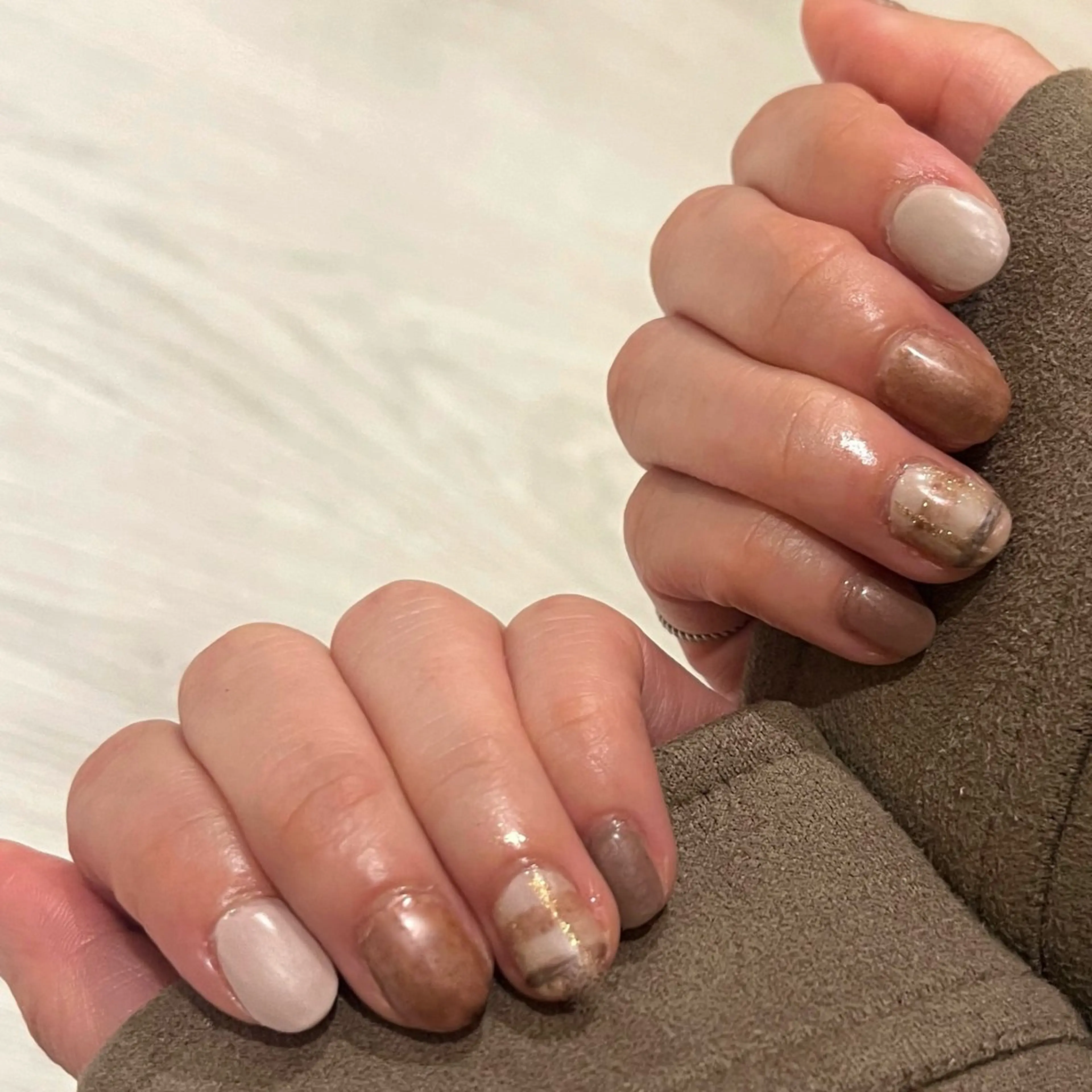 ミディアム Nail Salon midnightのネイルデザイン