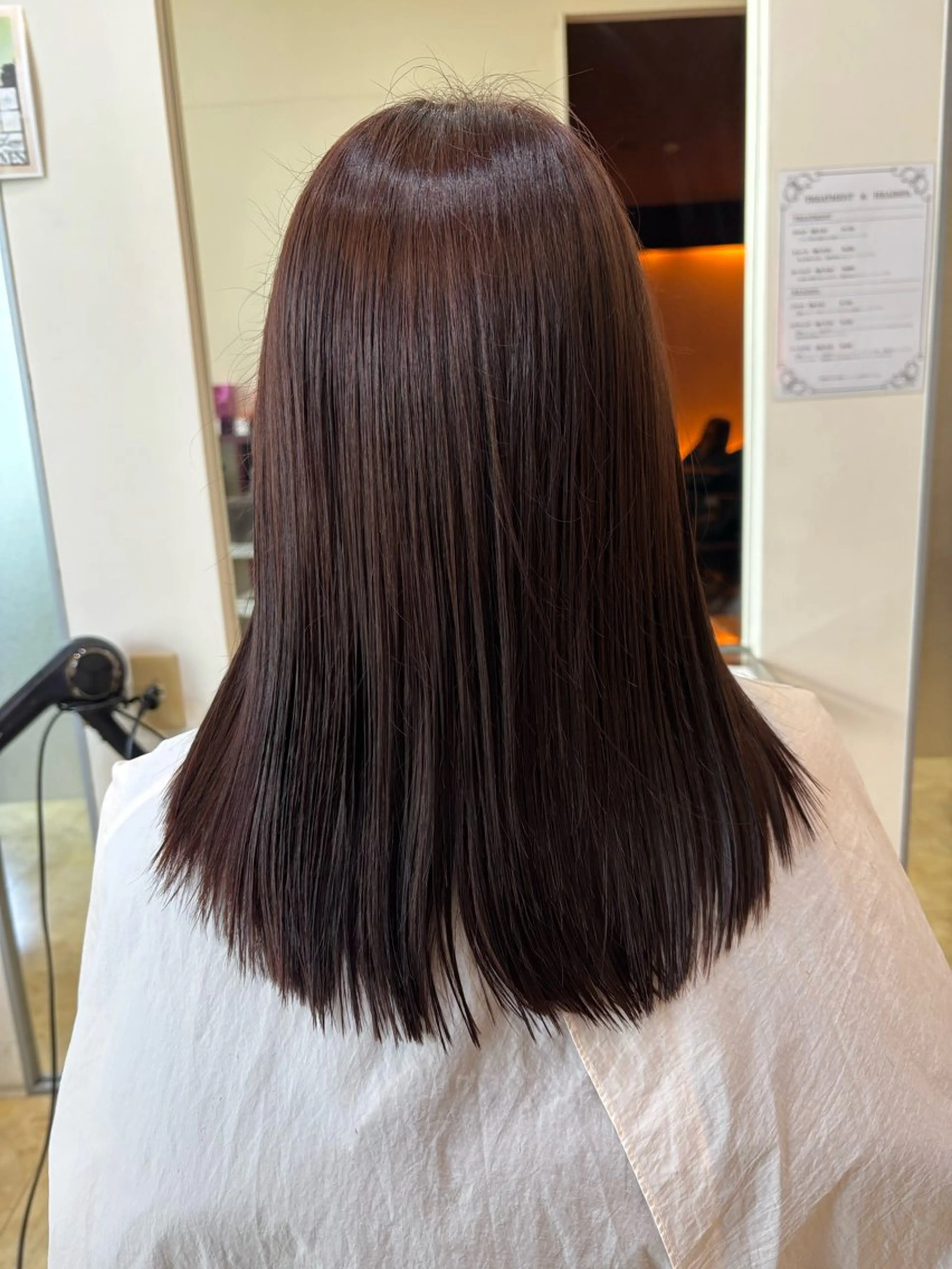 ロング カラー 亀山 来未のヘアスタイル