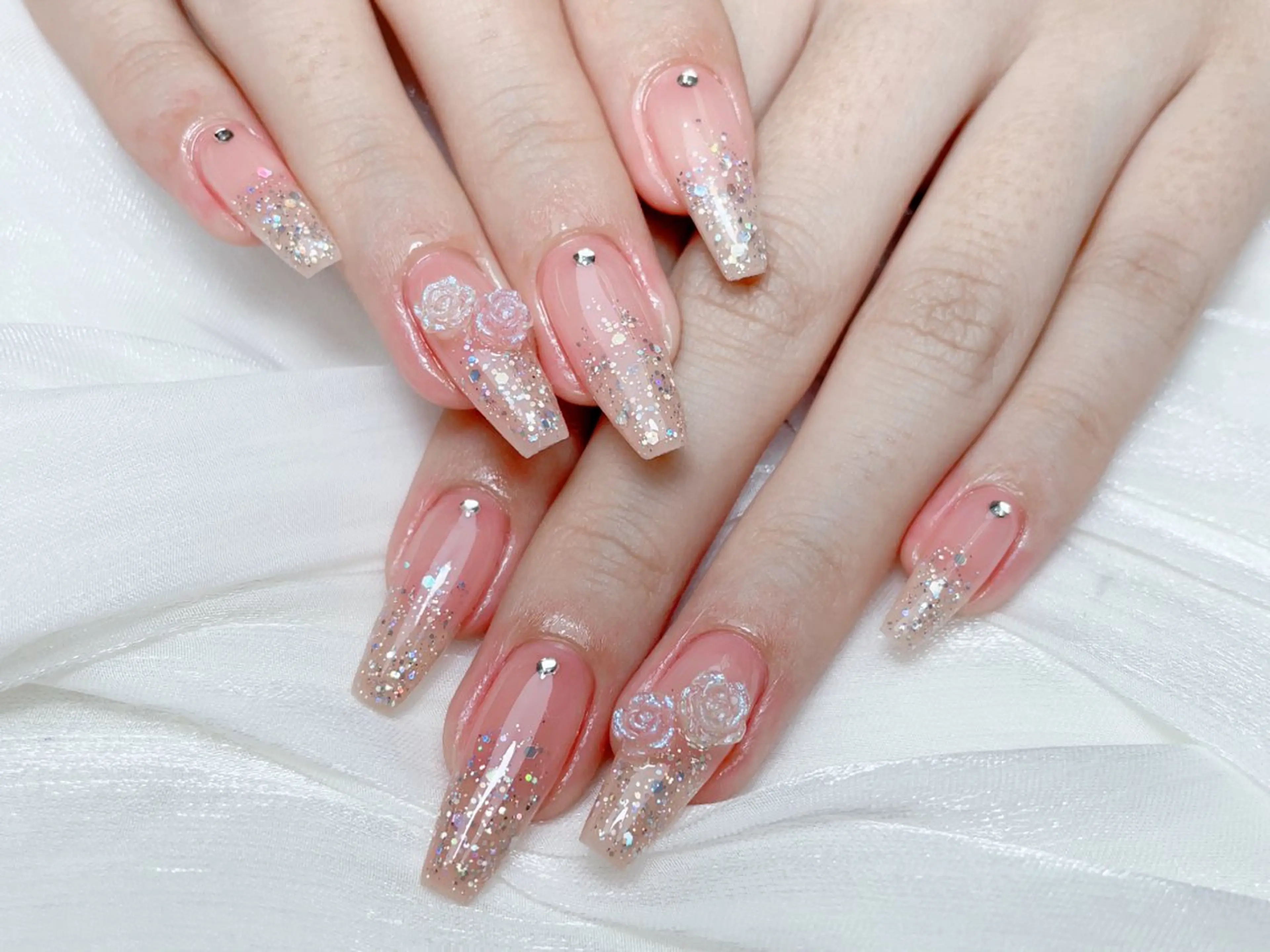 ネイル ハンドネイル M🌷nail 長さだし専門店のネイルデザイン