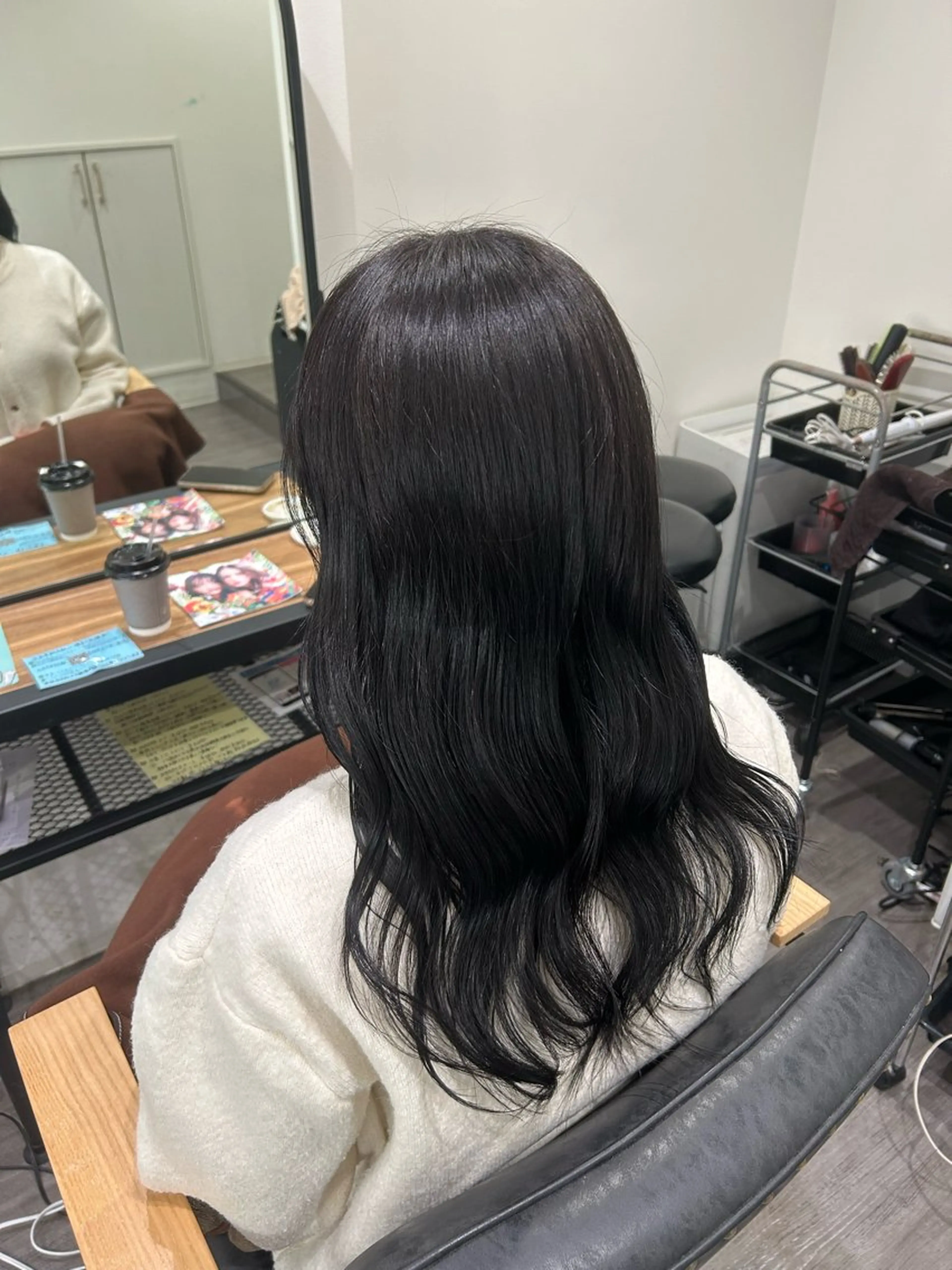 セミロング カラー ヘアアレンジ 黒髪 ブルーカラー ブルーブラック 透明感カラー cocotte 💟草間紫音💟のヘアスタイル