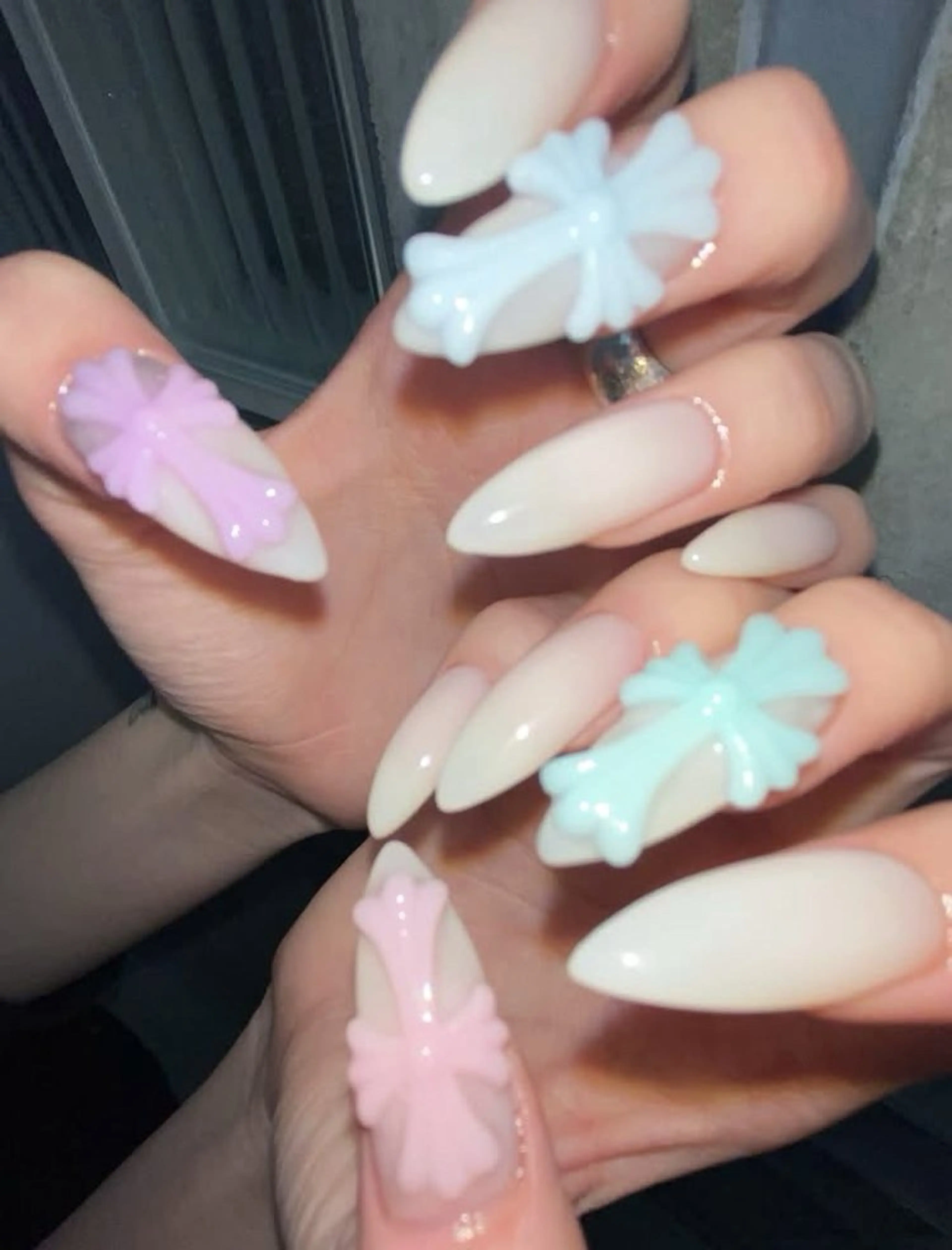 ネイル Kairi💕🫧 カラー/ネイルのヘアスタイル