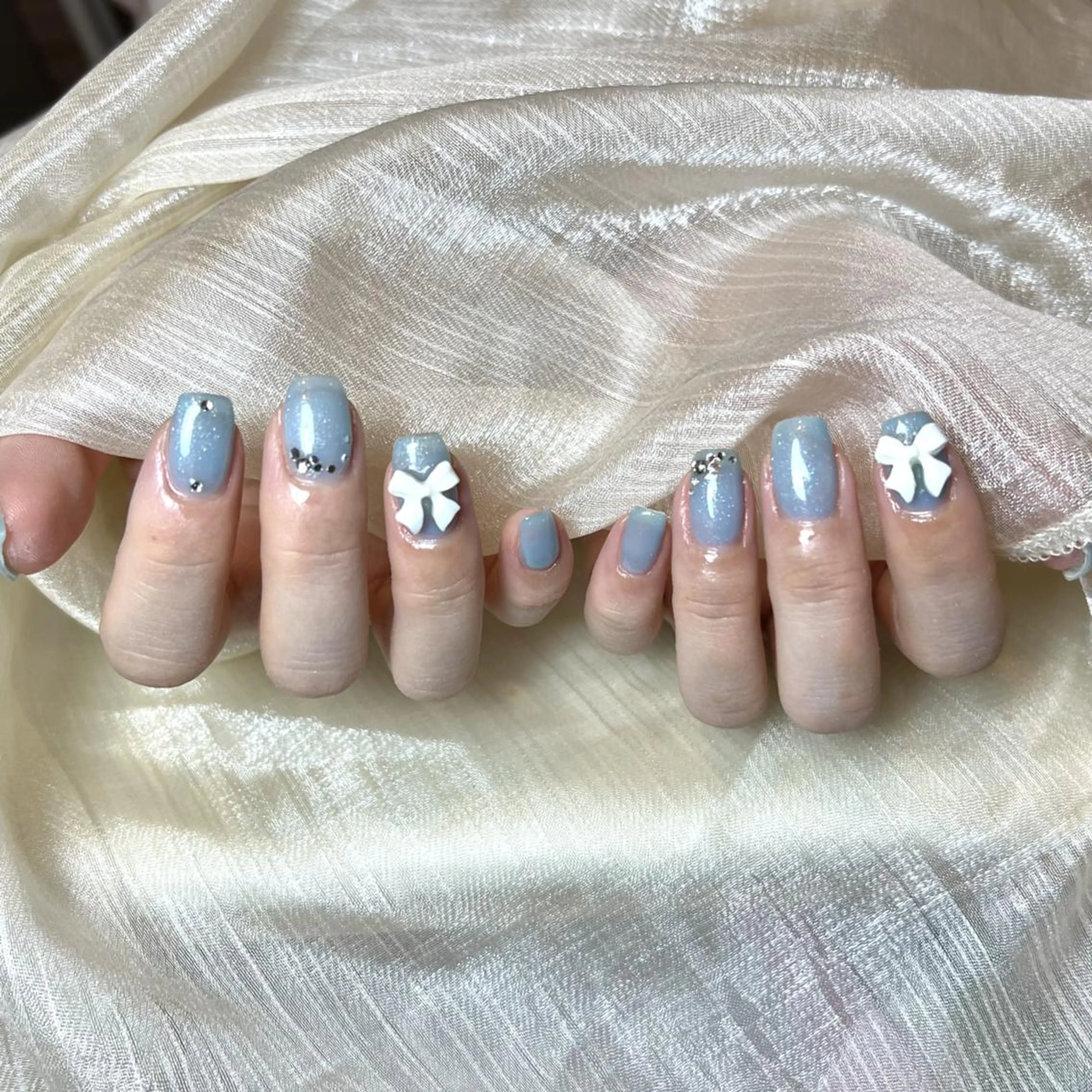 ネイル ハンドネイル ハンドケア 🌼 Alinaのネイルデザイン