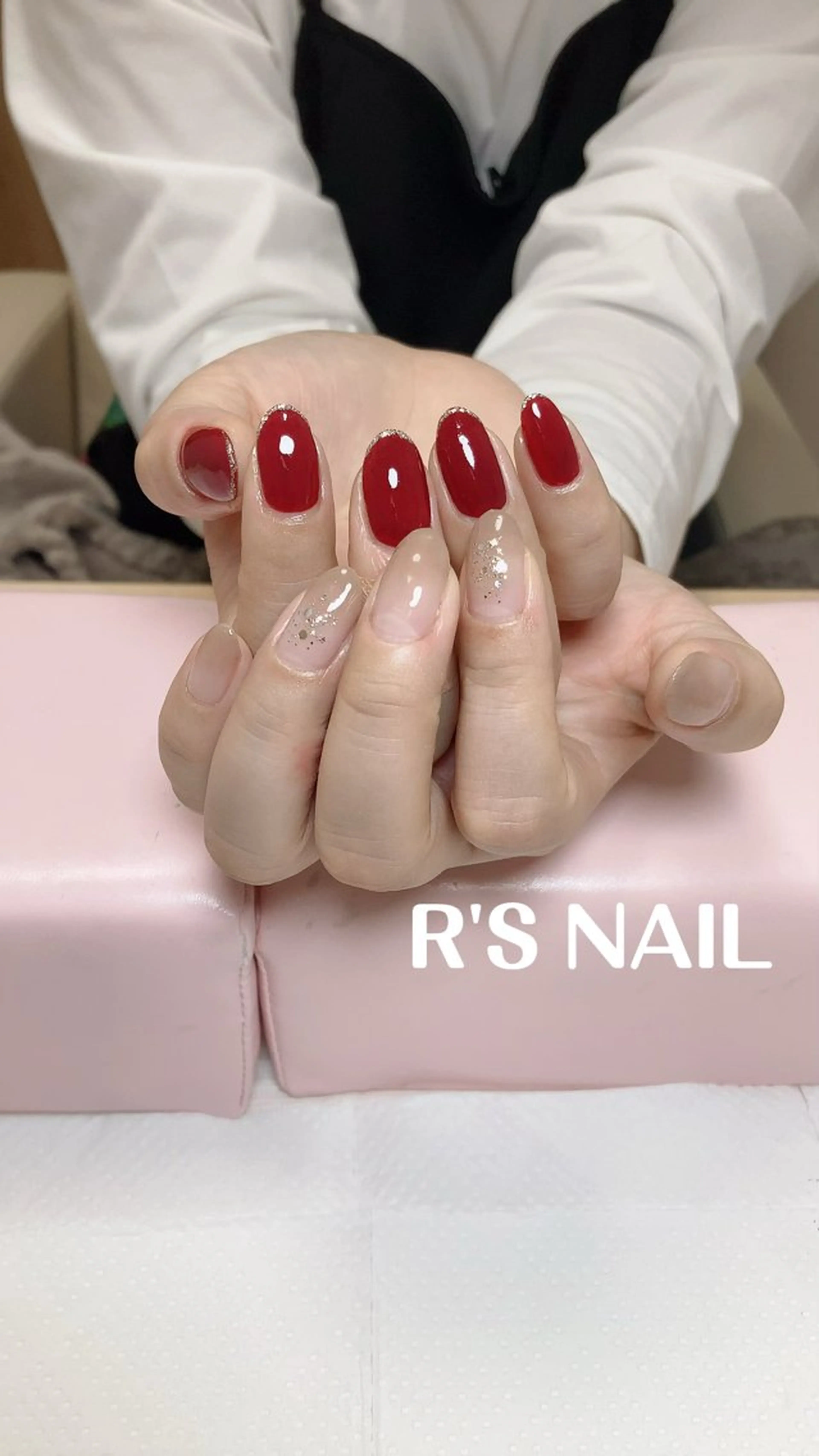 ネイル ボルドー フットネイル ニュアンスネイル オフィスネイル シンプルネイル ハンドネイル R‘S NAIL nail salonのネイルデザイン