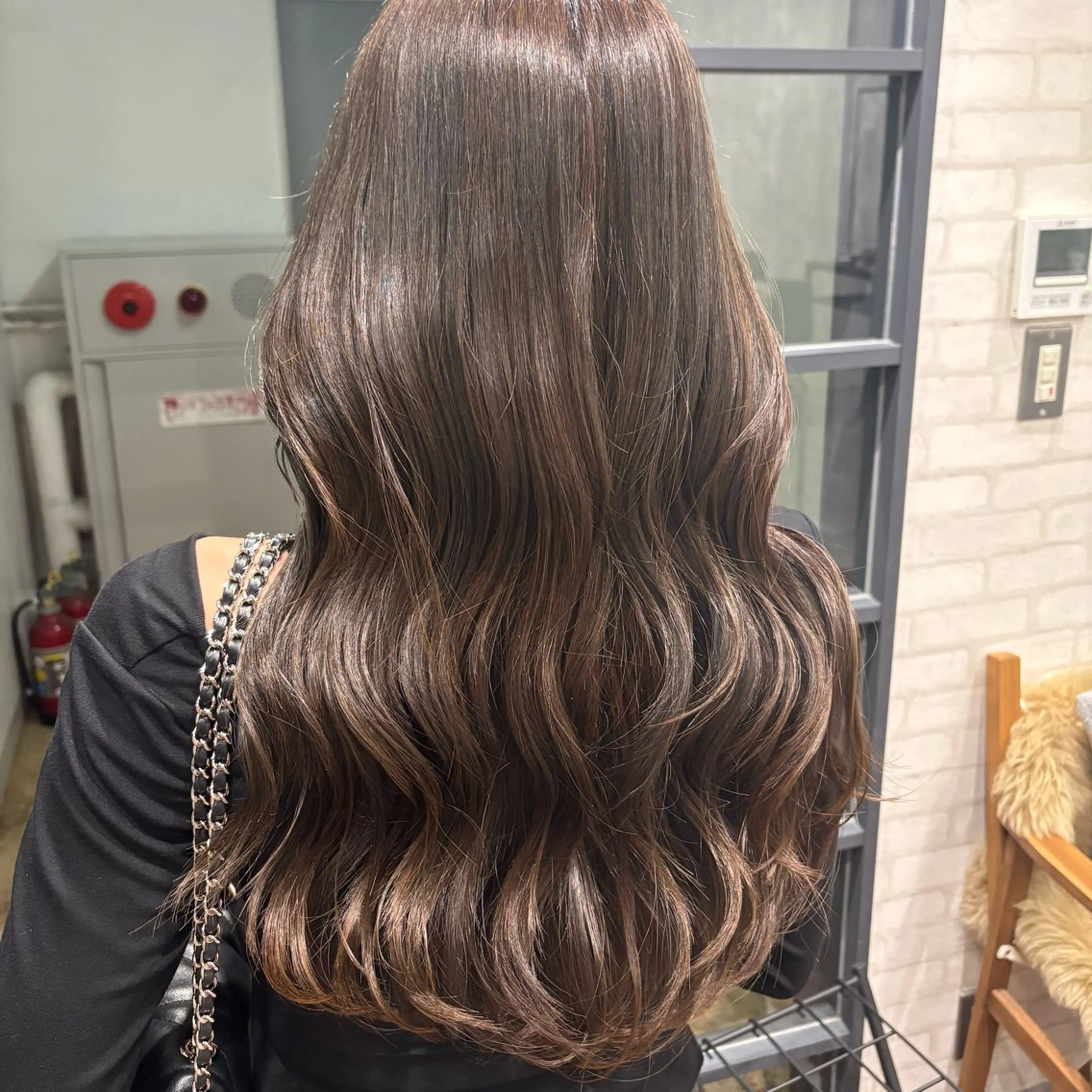 ロング カット ヘアカラー トリートメント タカト/レイヤー /流行ヘア/髪質改善のヘアスタイル