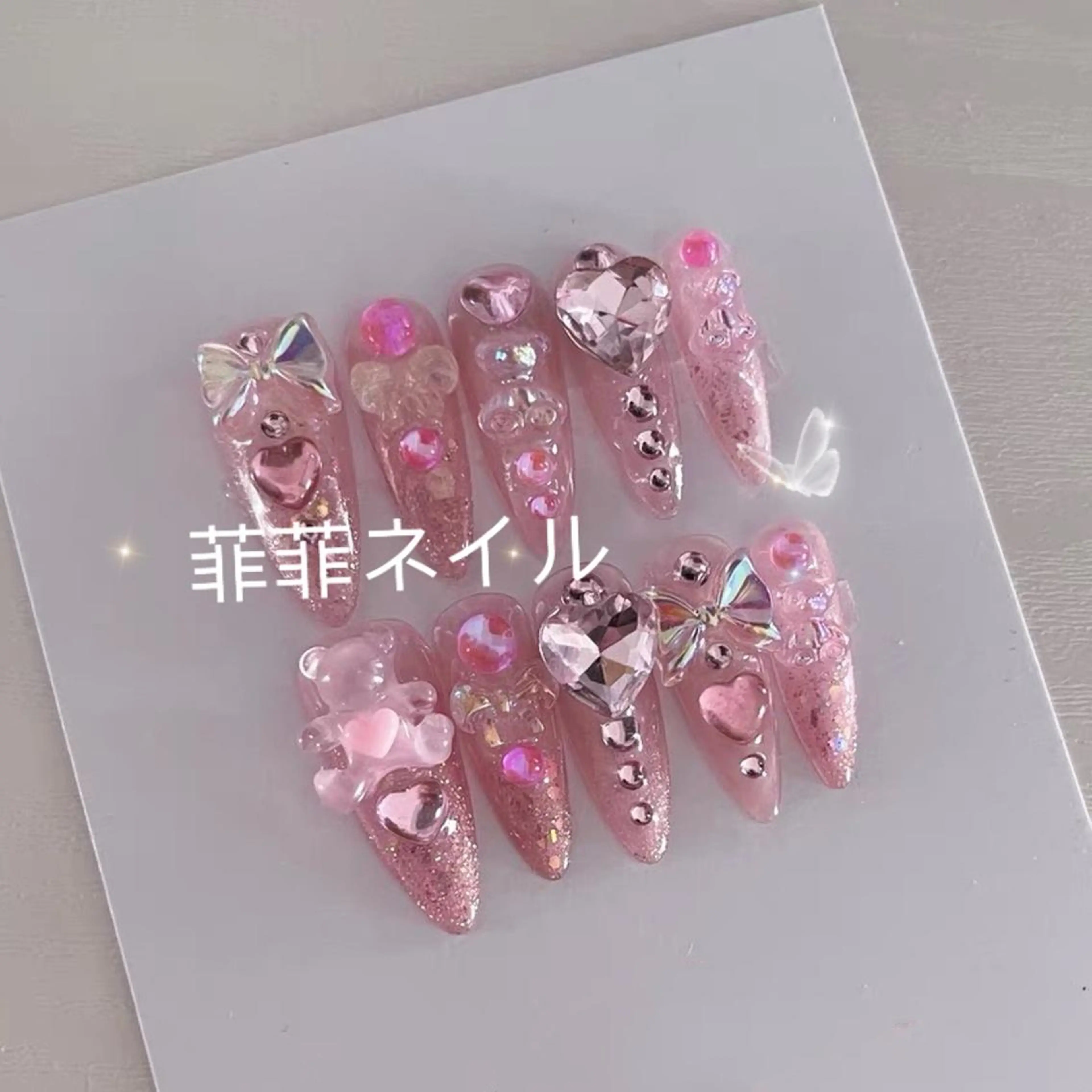 ネイル FF フィフィネイルサロンのネイルデザイン