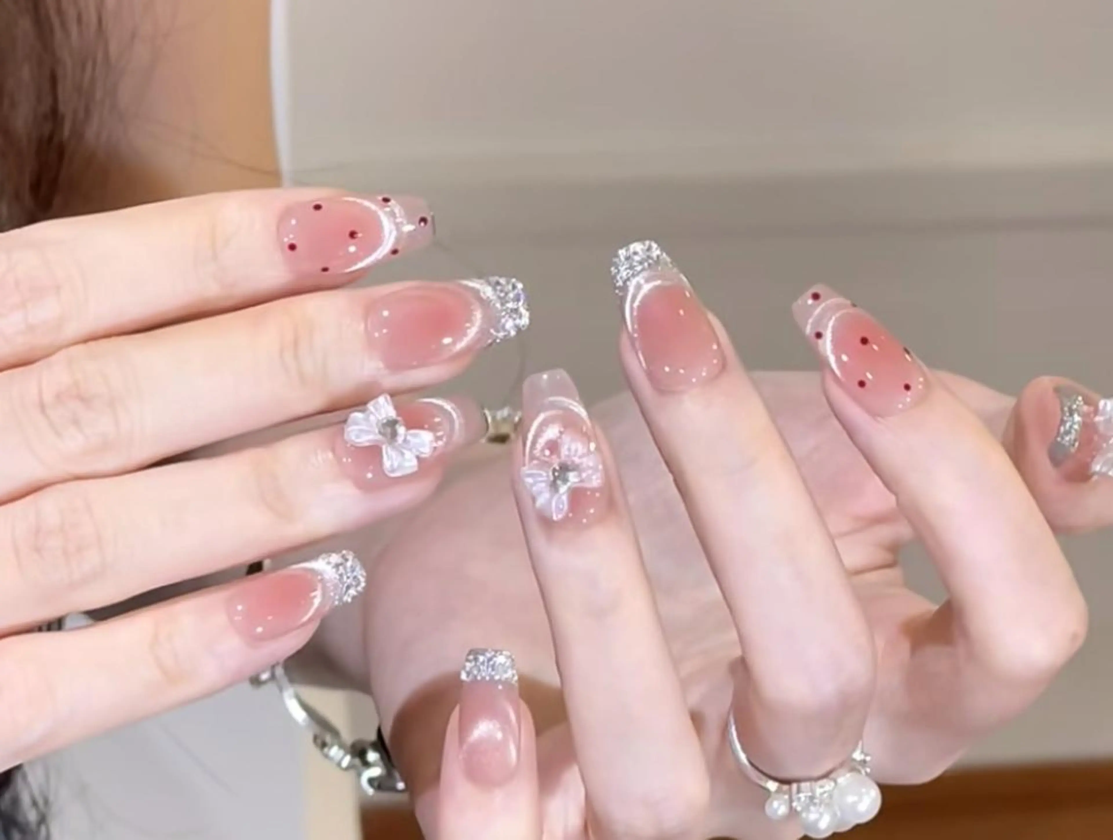 ネイル ハンドネイル Pure&Rich Nailのネイルデザイン