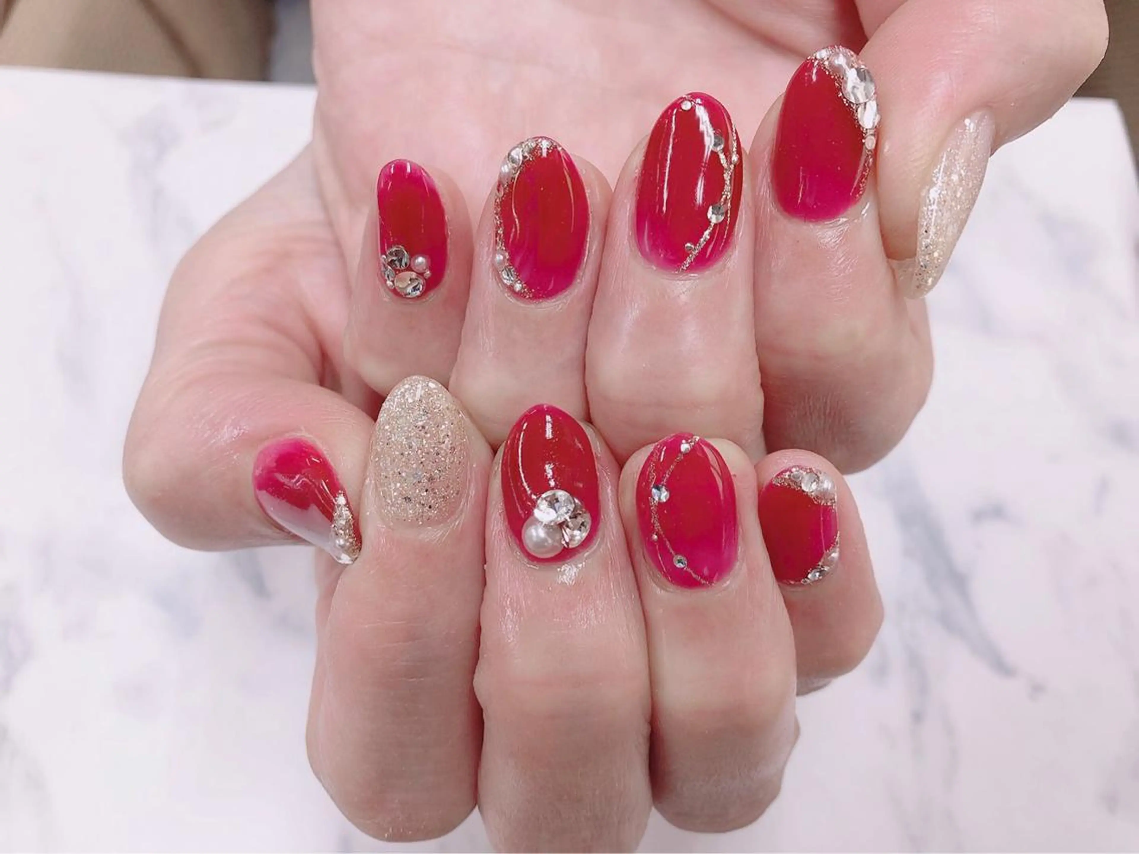 ネイル ワンカラーネイル ストーンネイル FASTNAIL PLUS 新宿店のネイルデザイン