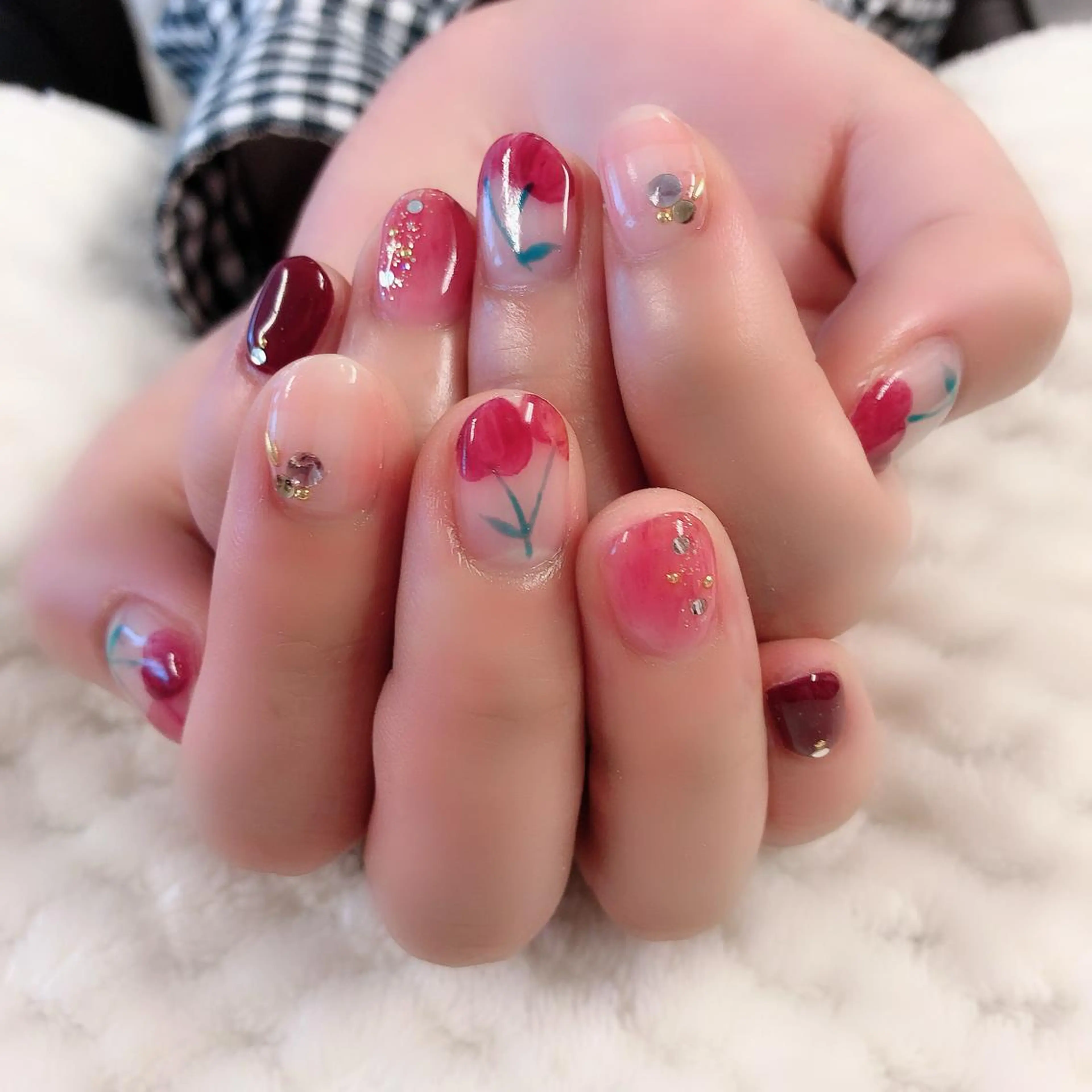 ネイル ono megumiのネイルデザイン