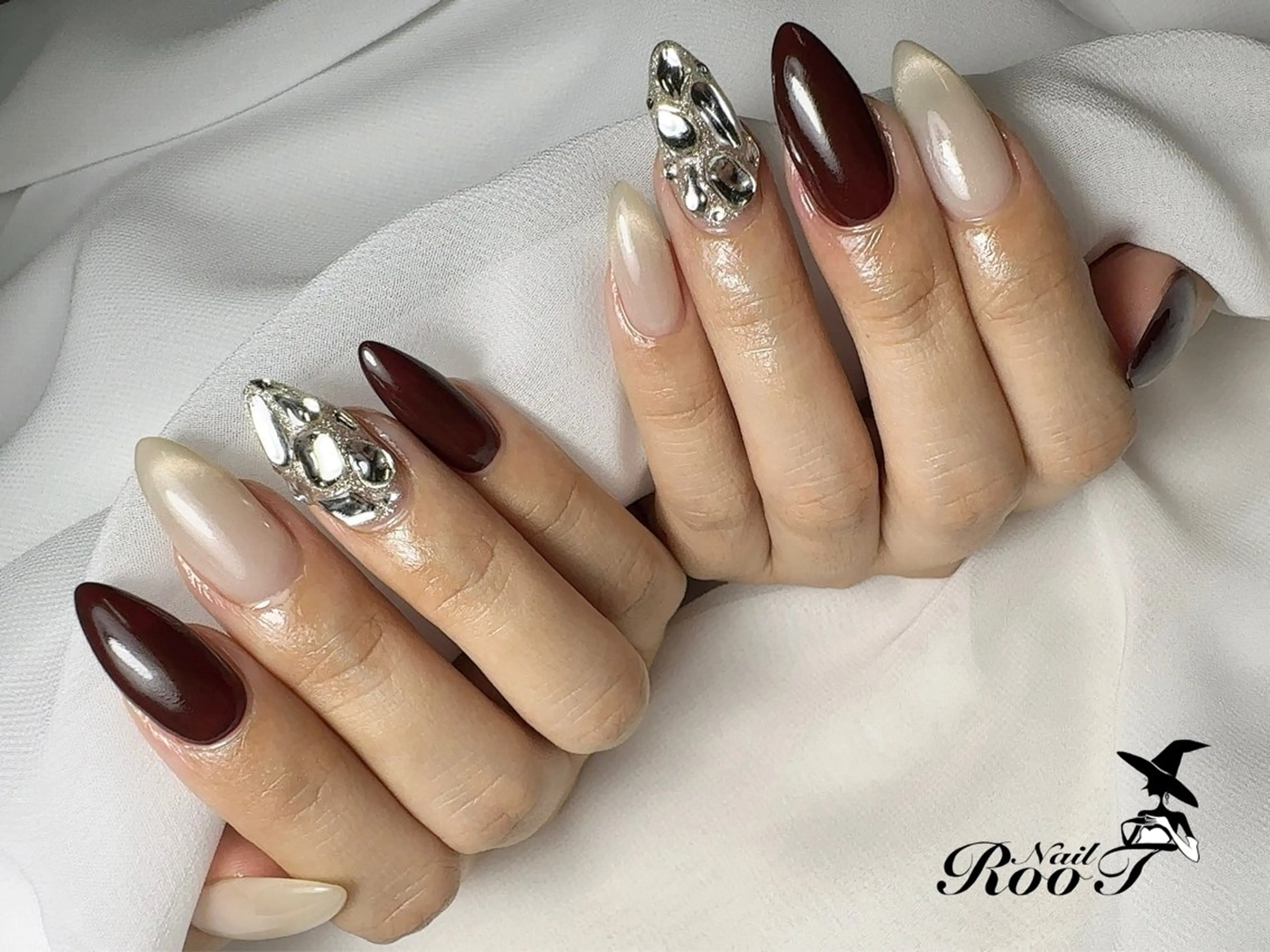 ネイル マグネットネイル ハンドネイル RooT Nailのネイルデザイン
