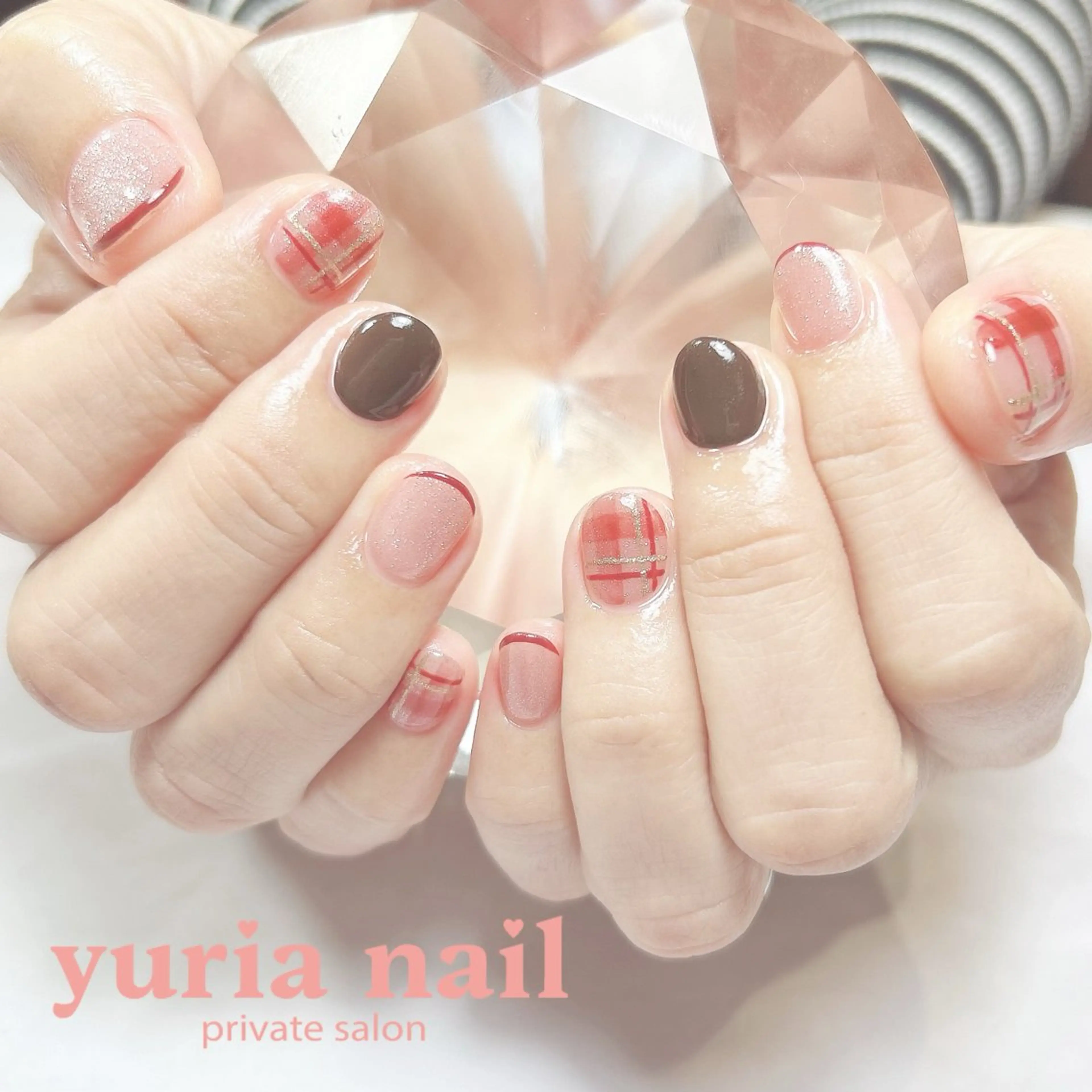 ネイル ジェルネイル キラキラネイル マグネットネイル ハンドネイル 小林 ゆりあのネイルデザイン