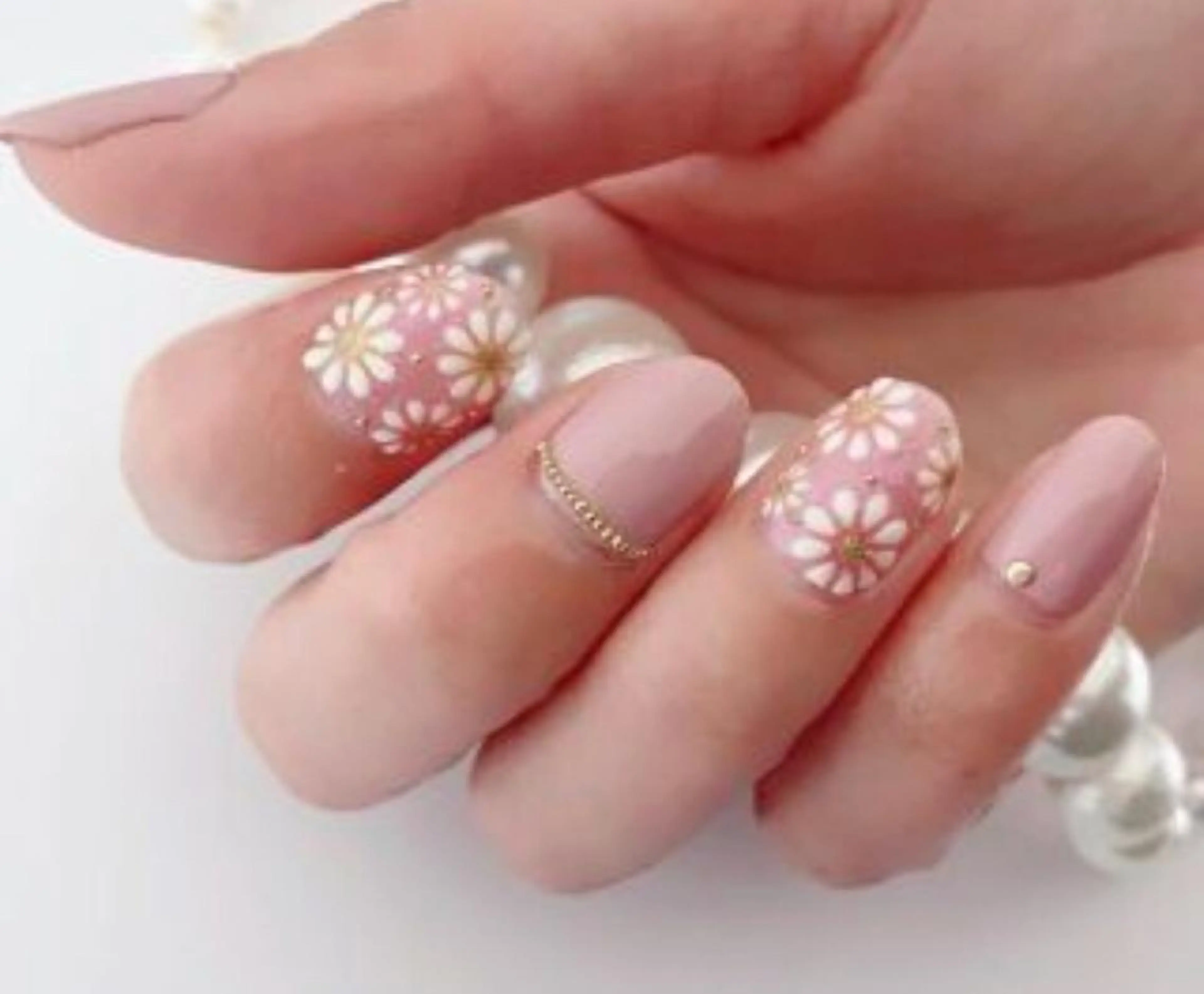 ネイル ハンドネイル ゲン レイカのネイルデザイン