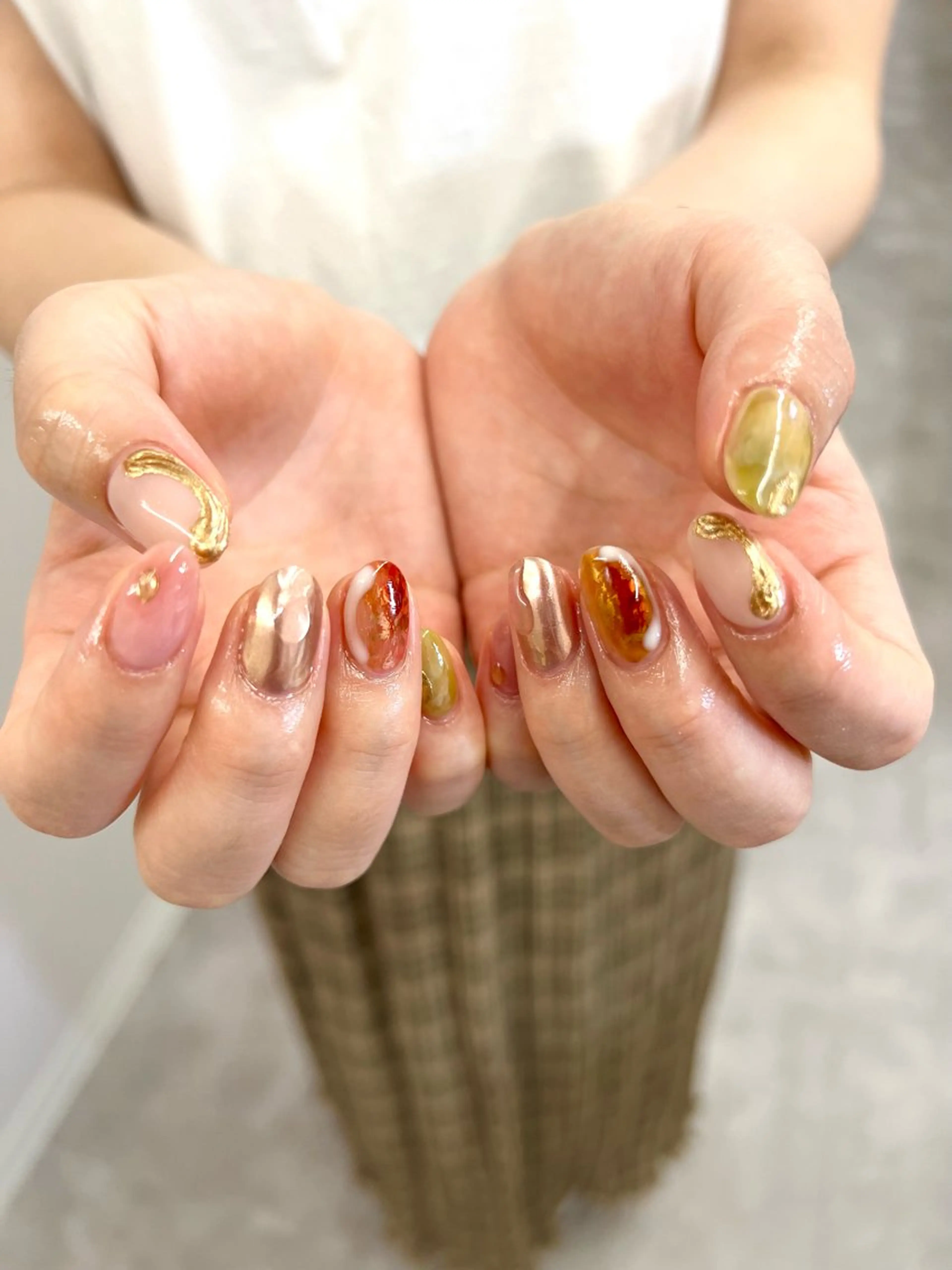 ネイル ジェルネイル マグネットネイル ミラーネイル ニュアンスネイル パラジェル ハンドネイル ハンドケア Bana_ Nailのネイルデザイン