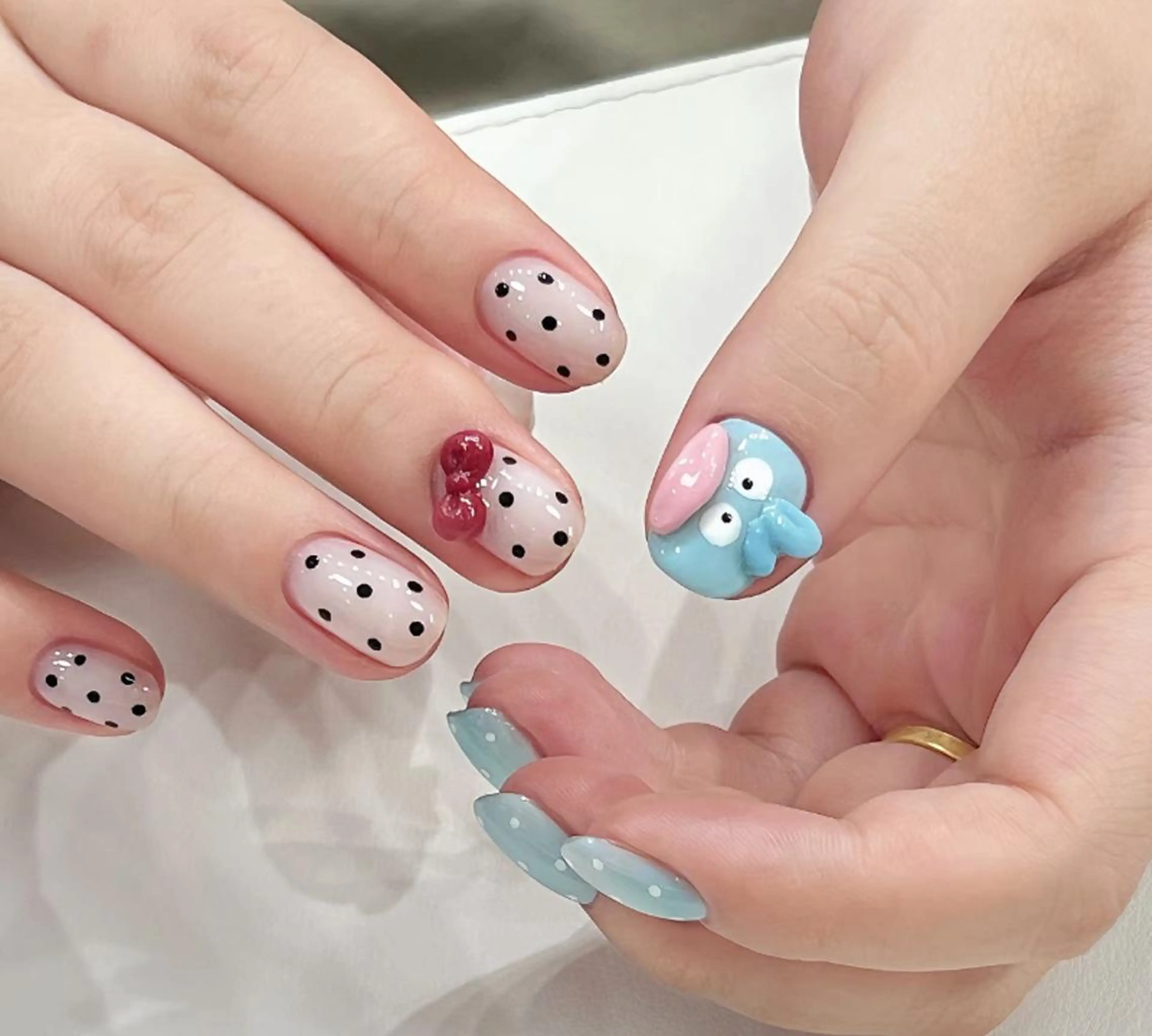 ネイル ハンドネイル ハンドケア 🍑 momo_nailのネイルデザイン