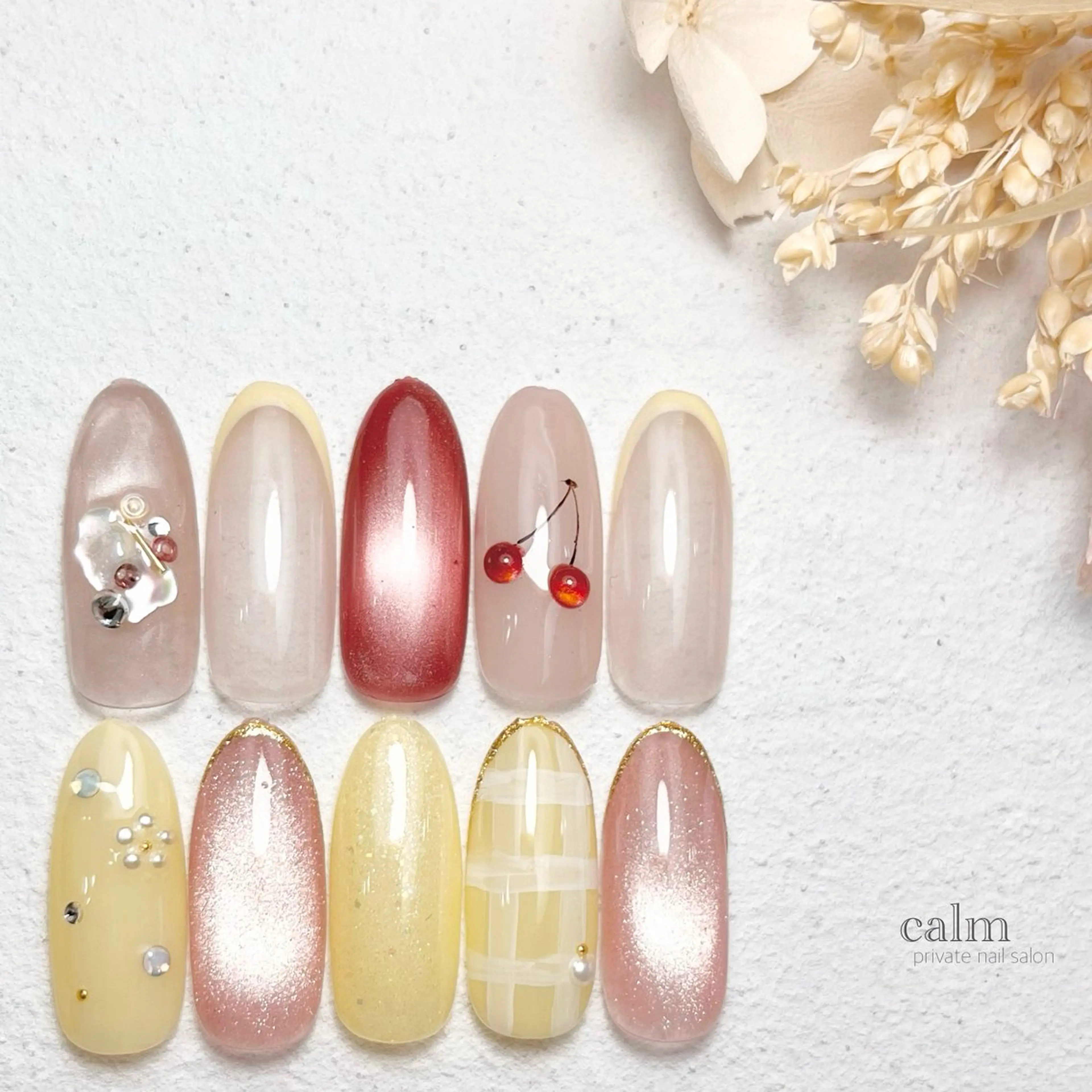 ネイル ハンドネイル calm 〔ｶｰﾑ〕のネイルデザイン