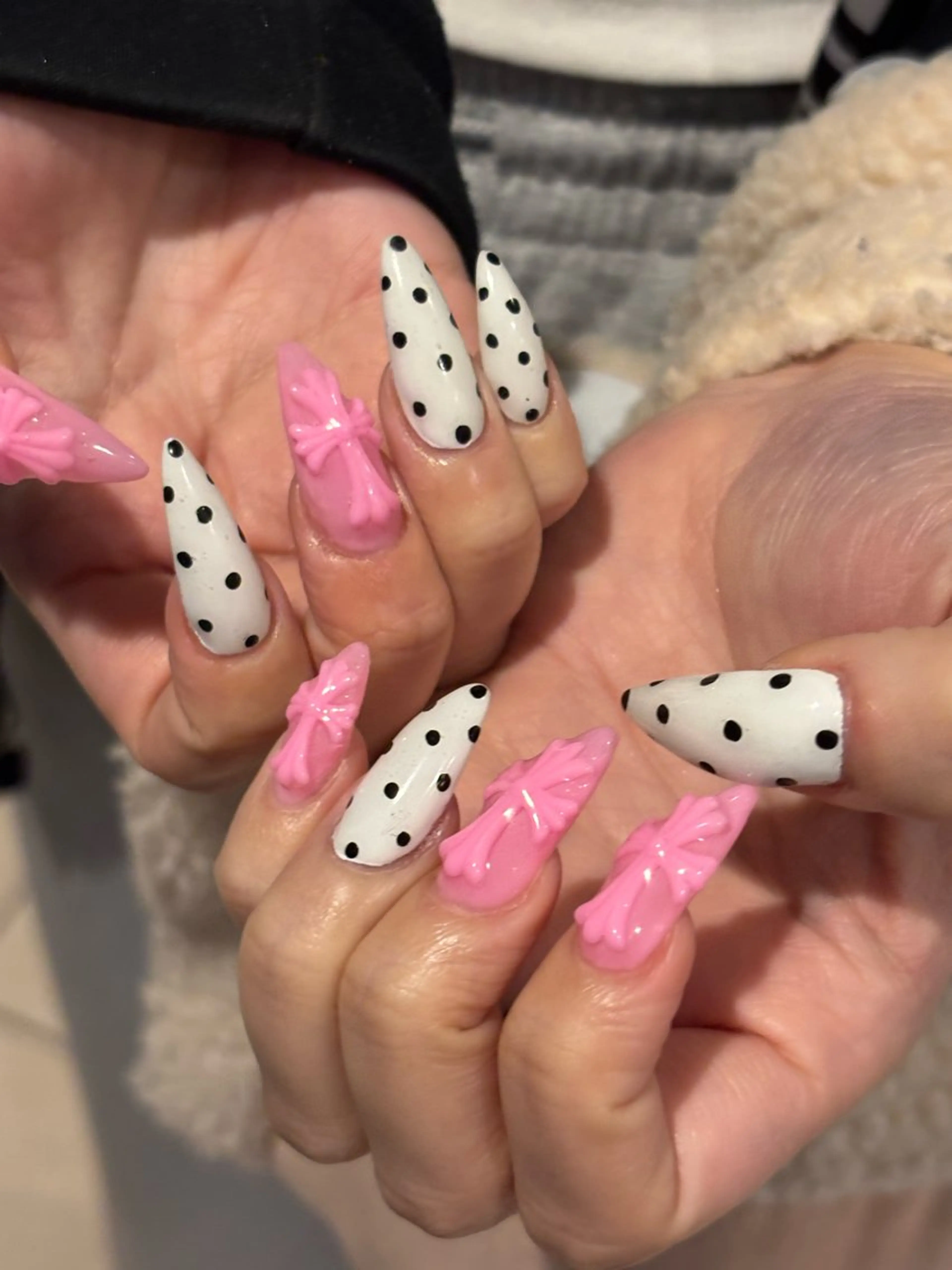 ネイル ハンドネイル 🪐富島彩夏 /海外nail🪐のネイルデザイン