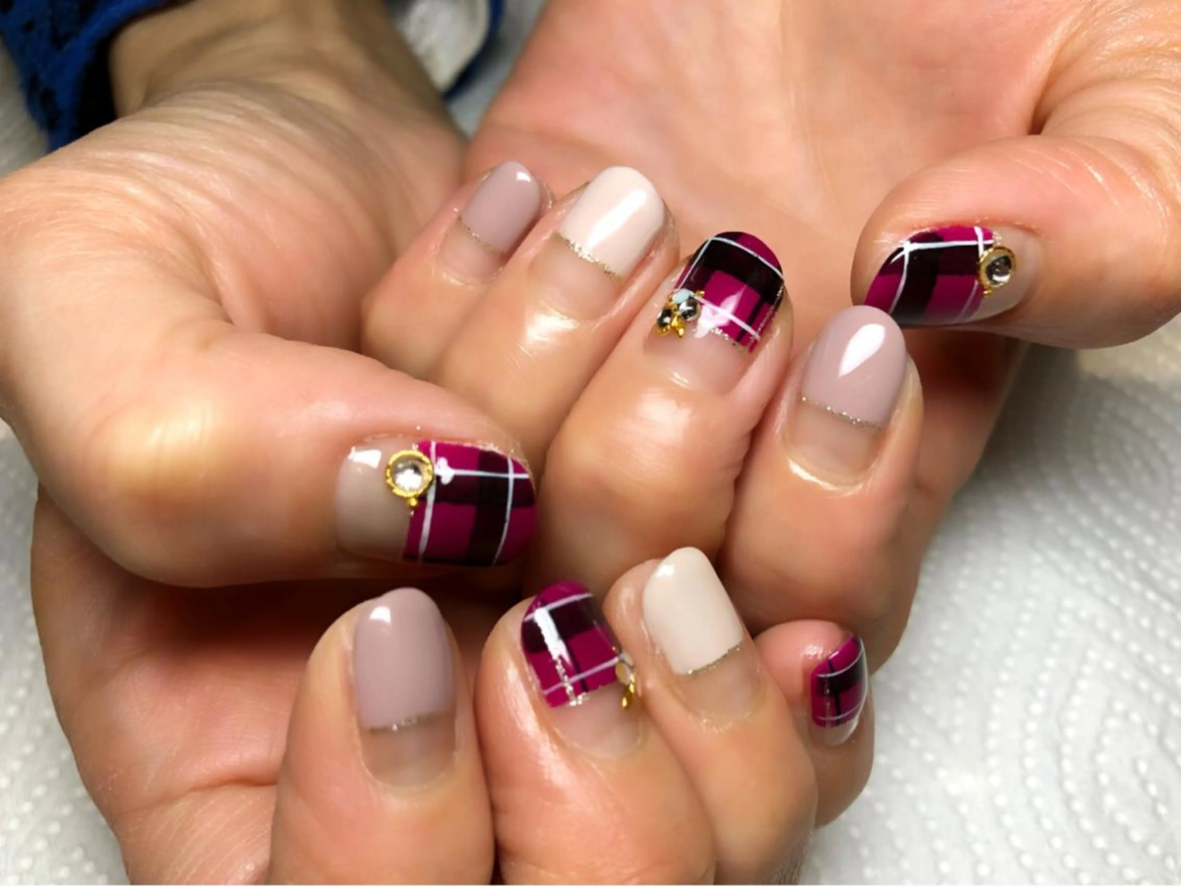 ネイル Li'leaNail AINAのネイルデザイン