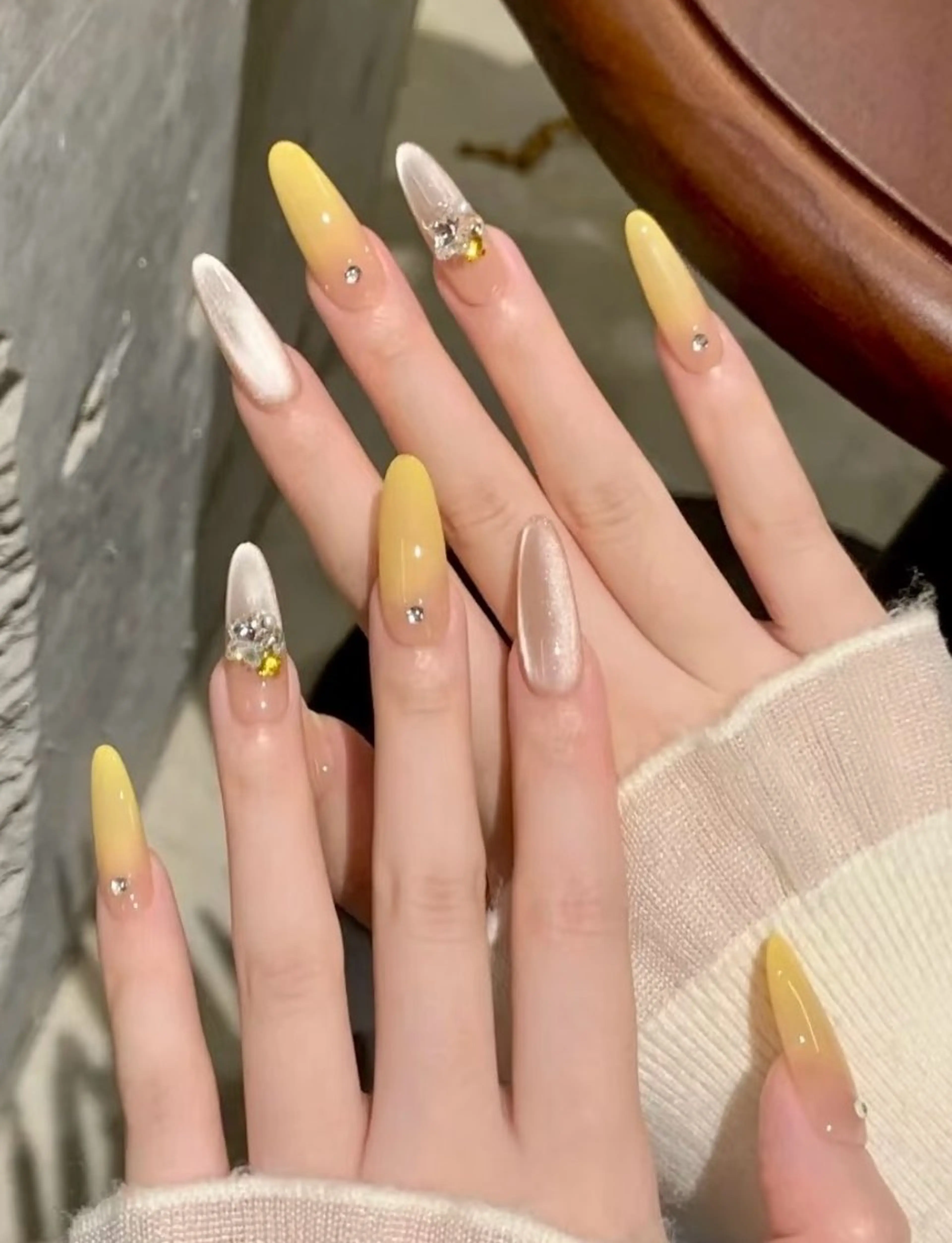 ネイル 高木 維麗絲のネイルデザイン