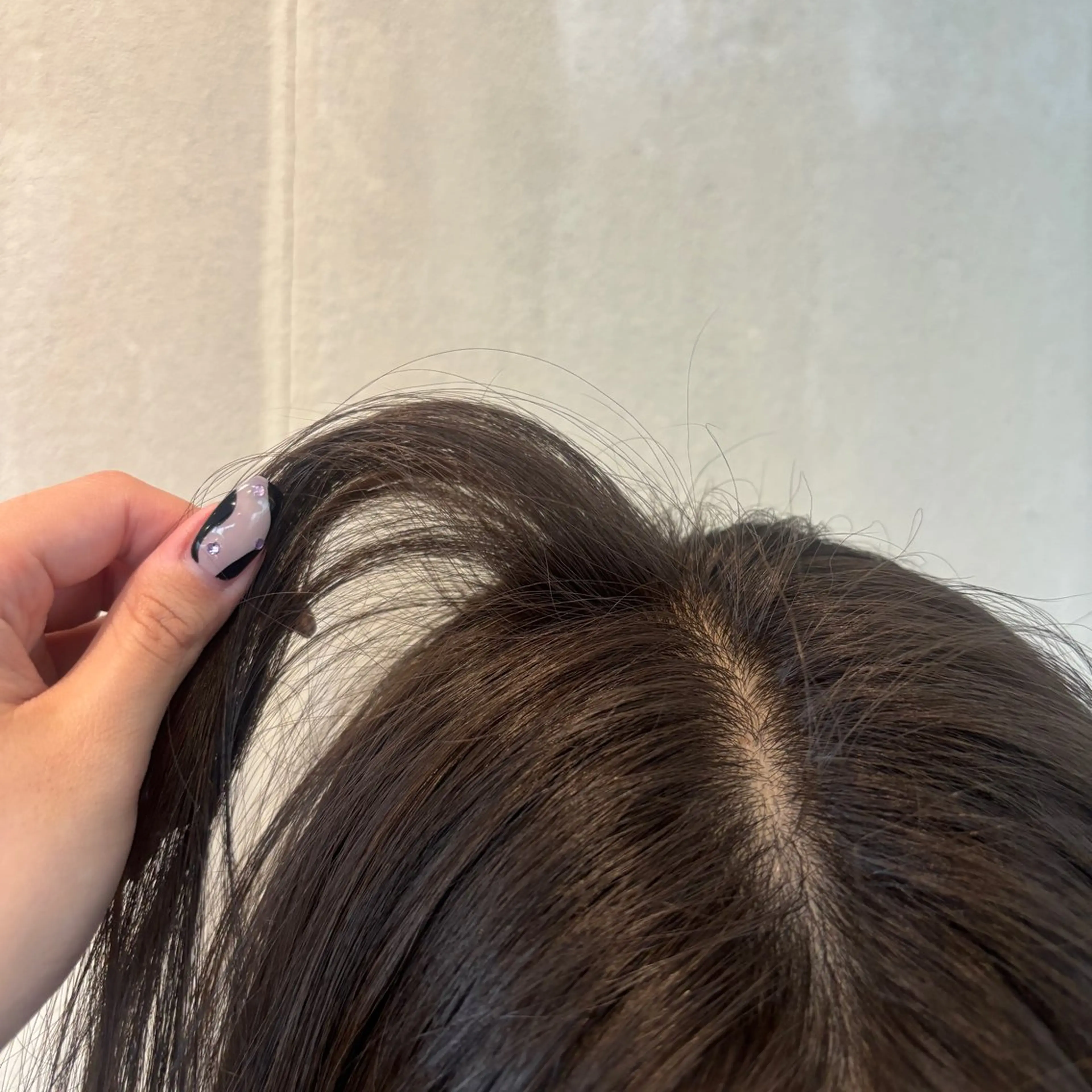 ロング カラー 透明感カラー 小木曽 里華のヘアスタイル