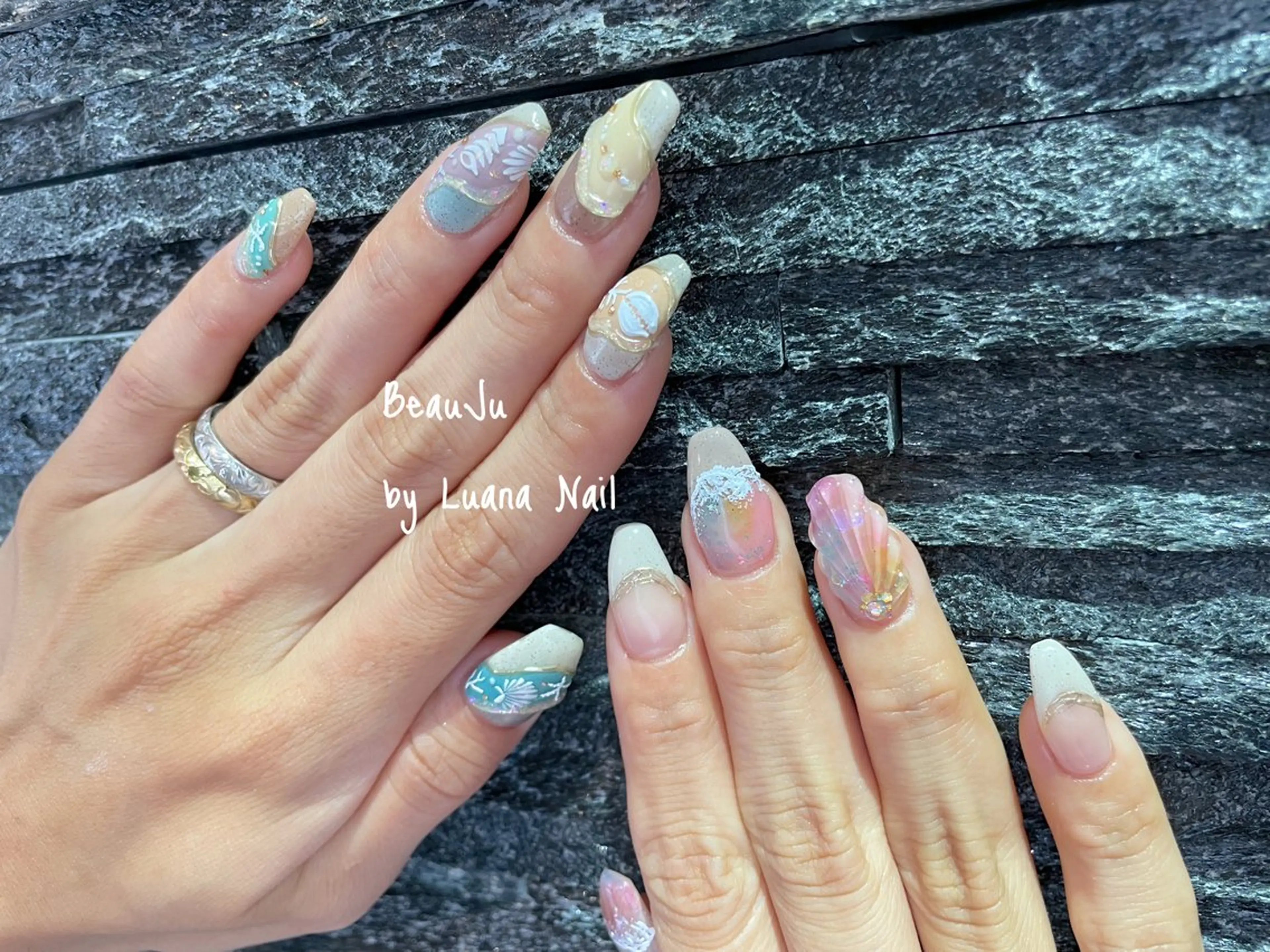 ネイル ミラーネイル ハンドネイル BeauJu by Luana Nailのネイルデザイン
