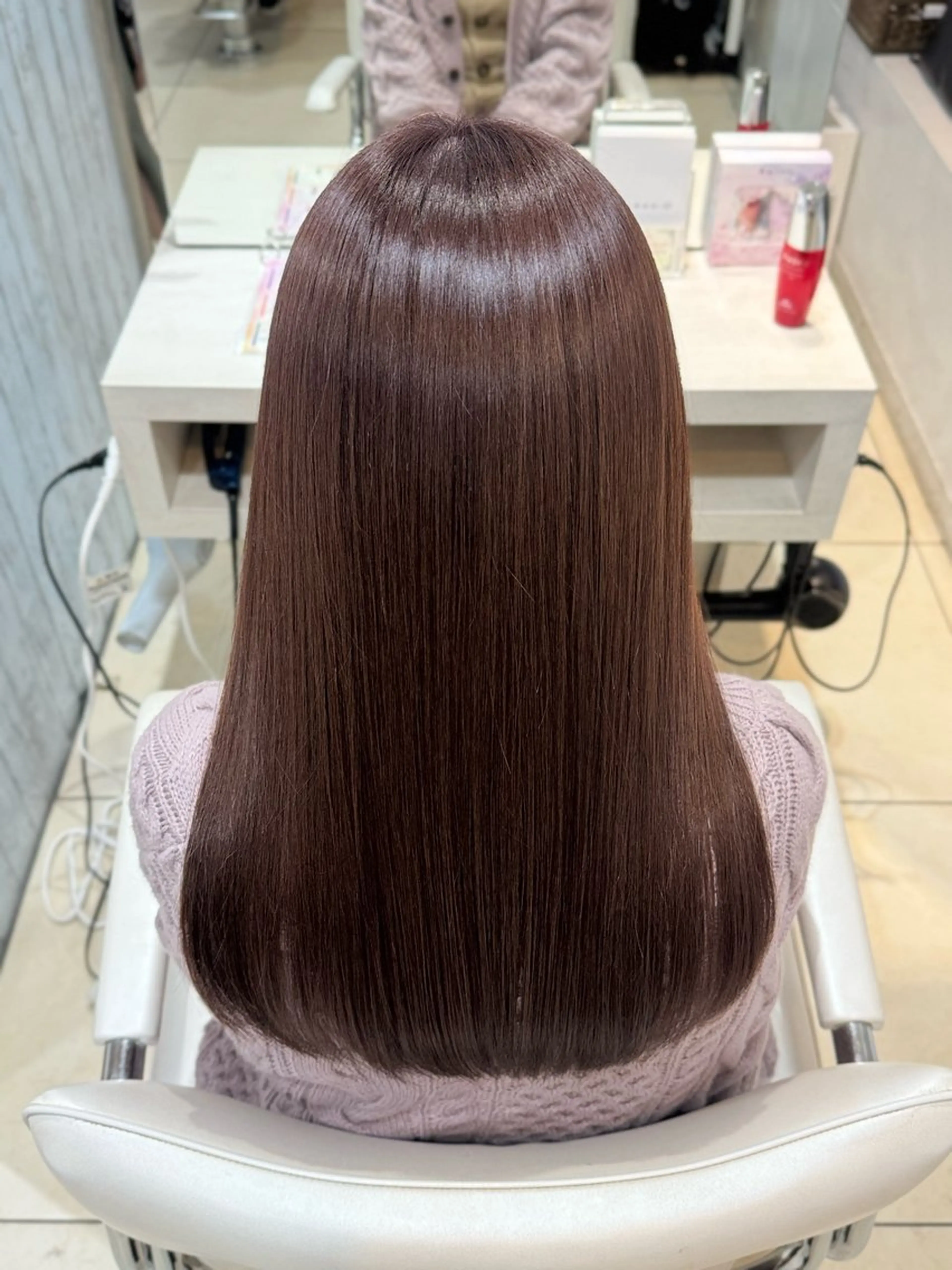 セミロング ヘアカラー トリートメント 【髪質改善カラー】 あむ·. ⟡ 🖤のヘアスタイル