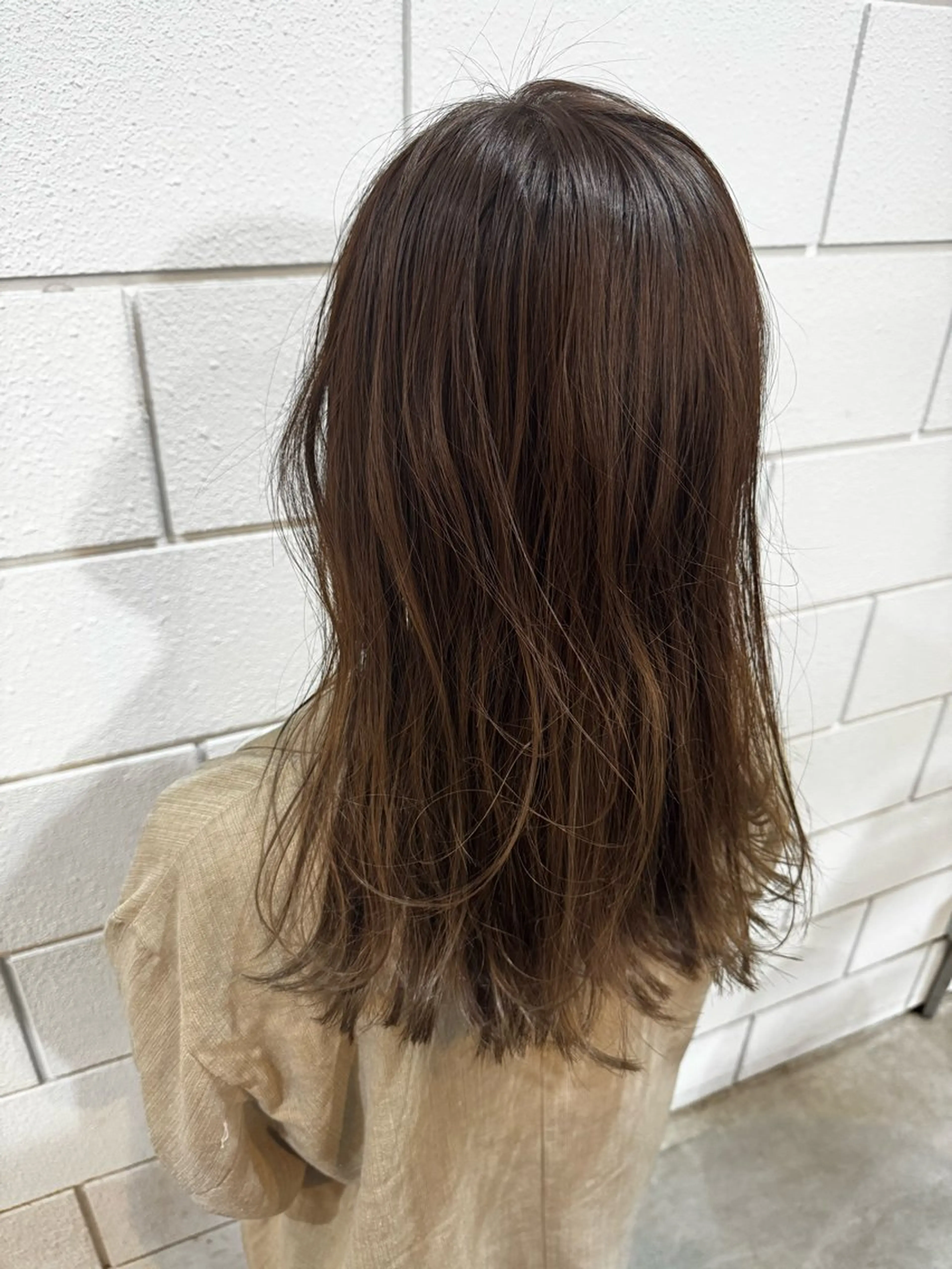 ロング カット 透け感/ハイトーン/ レイヤー/小山田のヘアスタイル