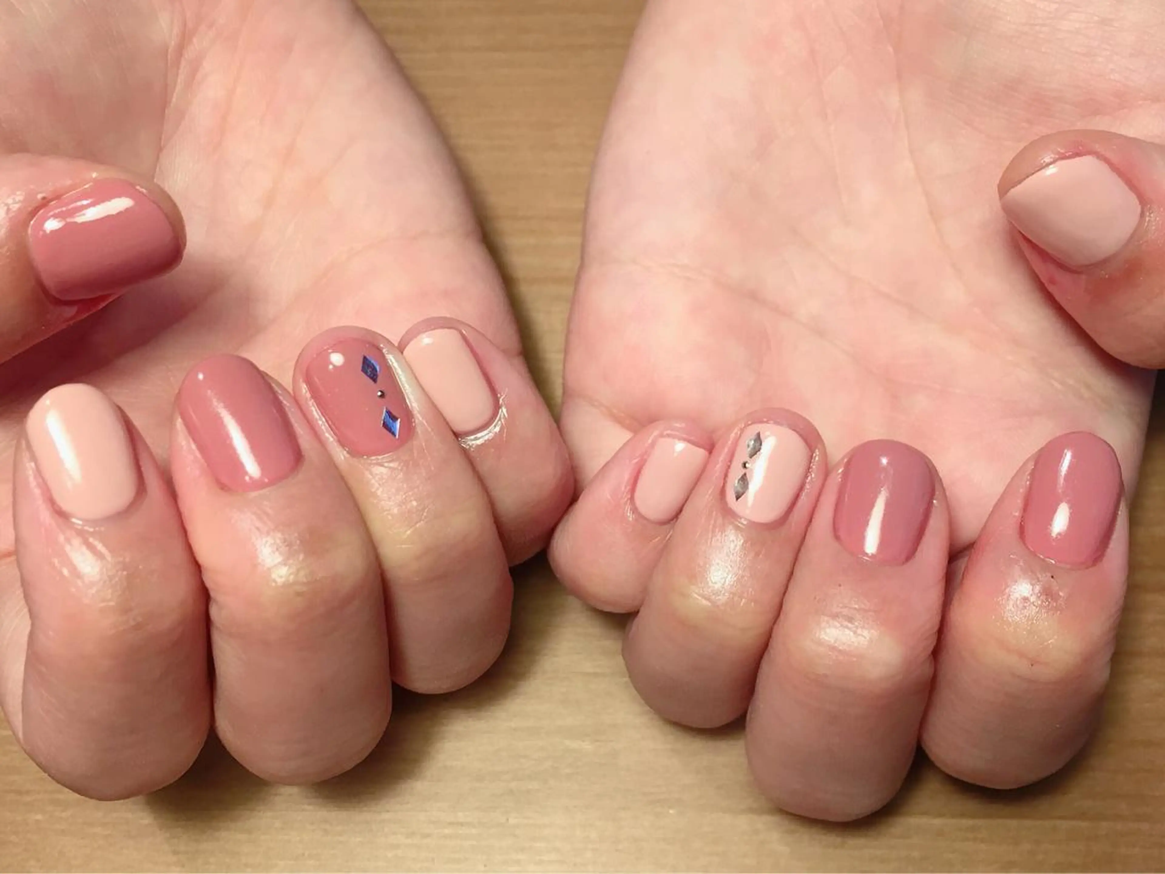 ネイル ｱｲﾗｯｼｭ ﾈｲﾙ ｻﾛﾝ つけるのマツエク・マツパデザイン