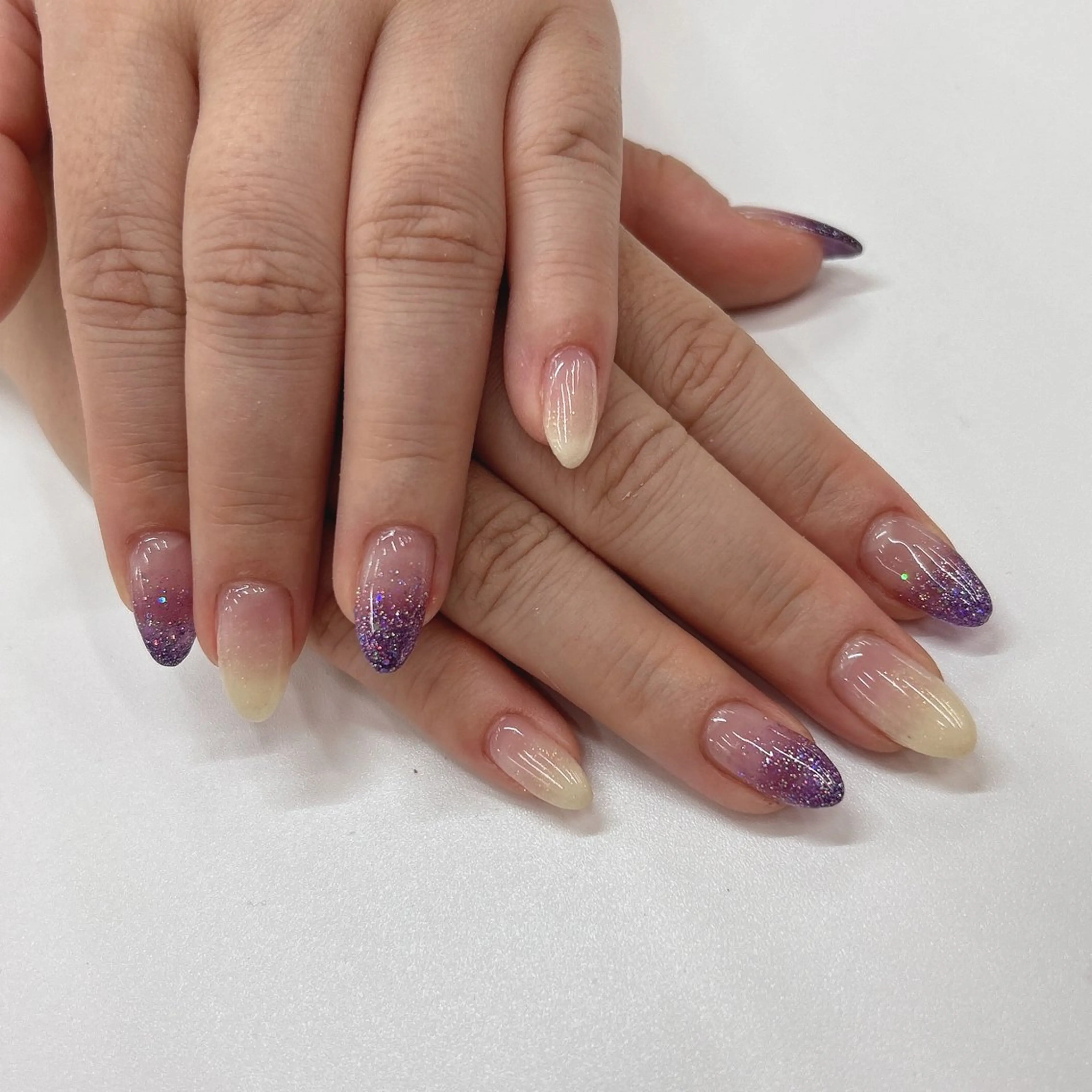 ネイル パープル MAXKELLY TSUGUMIのネイルデザイン