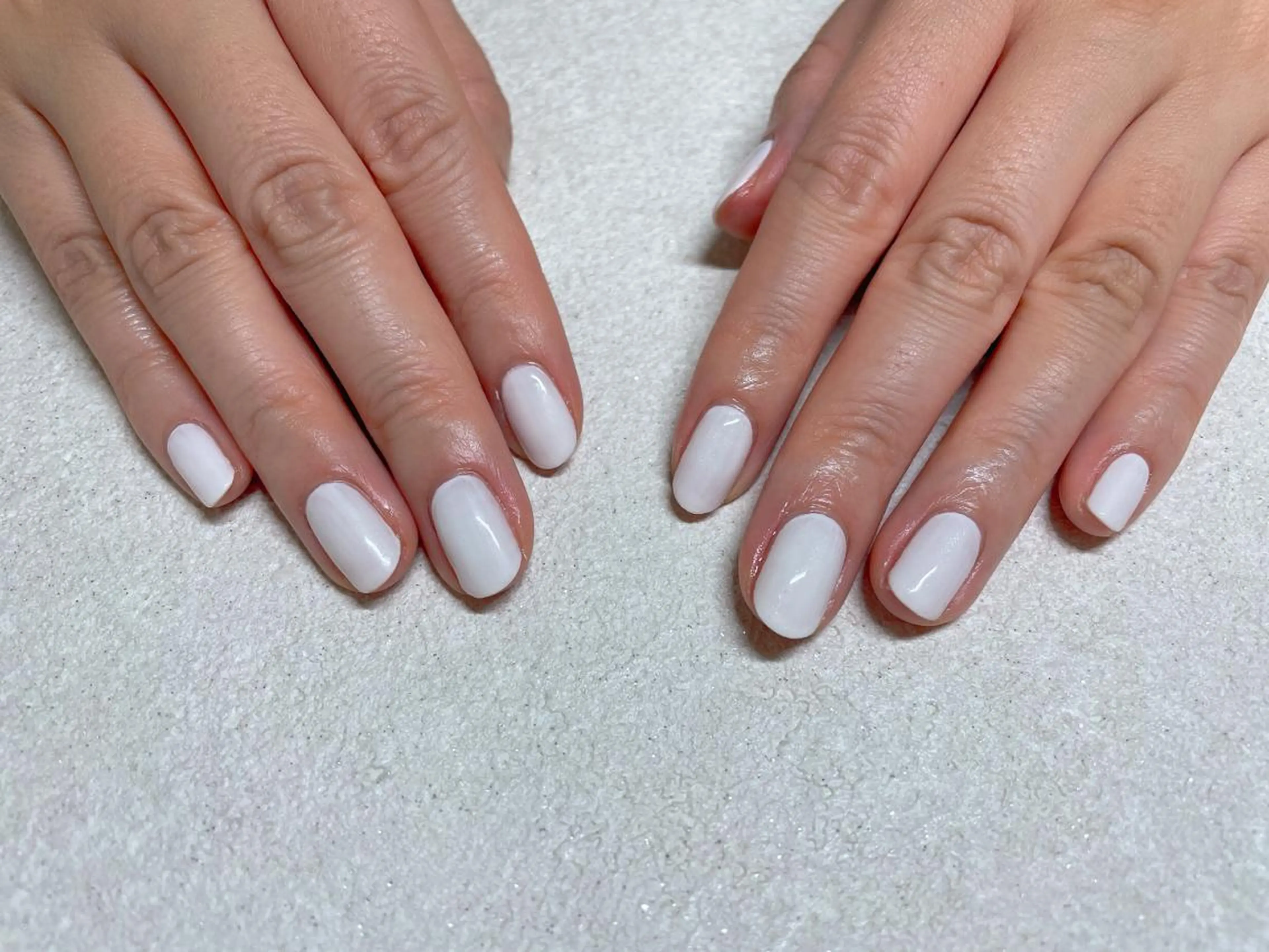 ネイル オーロラネイル フラワーネイル フットネイル フレンチネイル ジェルネイル ハンドネイル mogunail &blowのネイルデザイン