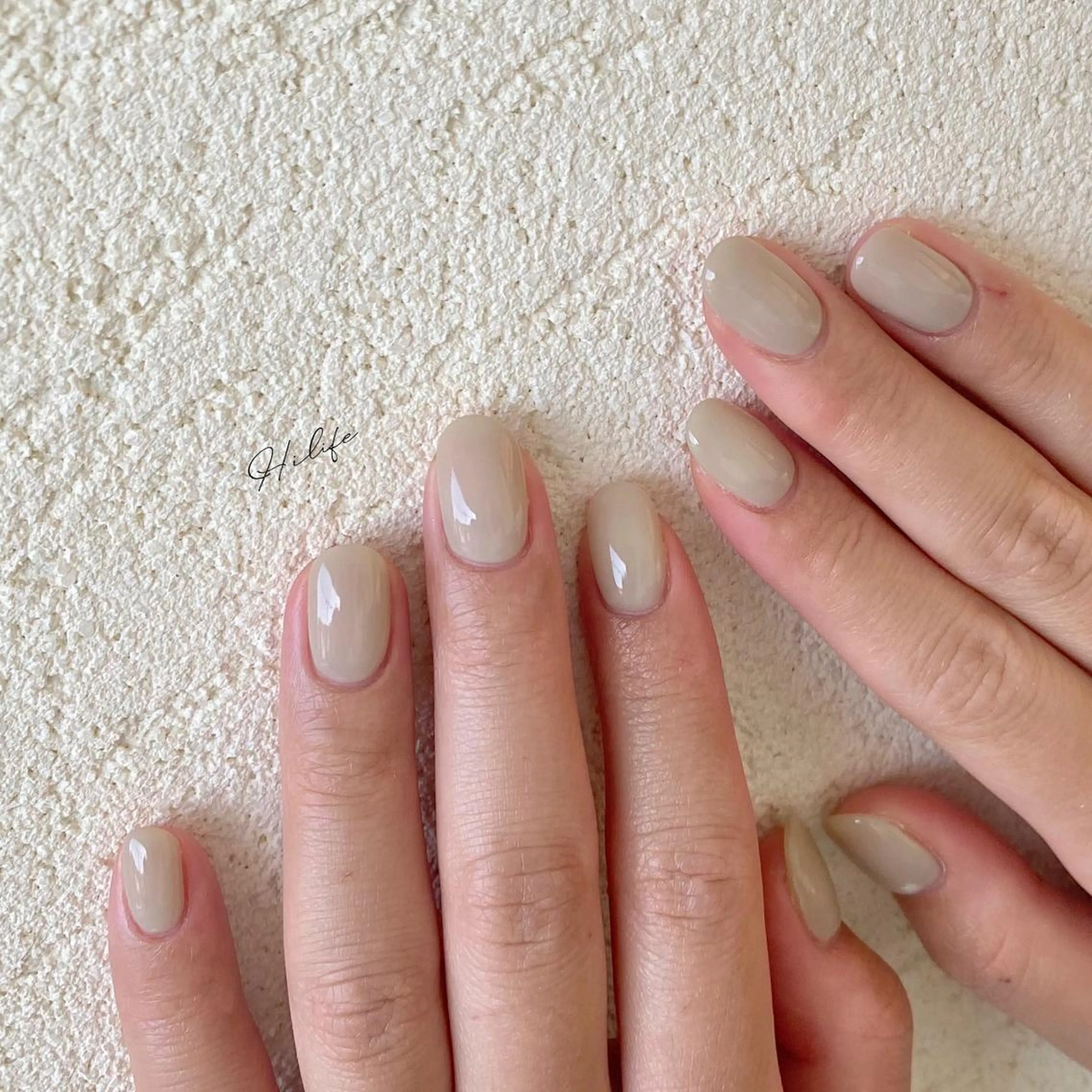 ネイル グリーン ワンカラーネイル ネイルチップ ハンドネイル Nail Adore.のネイルデザイン