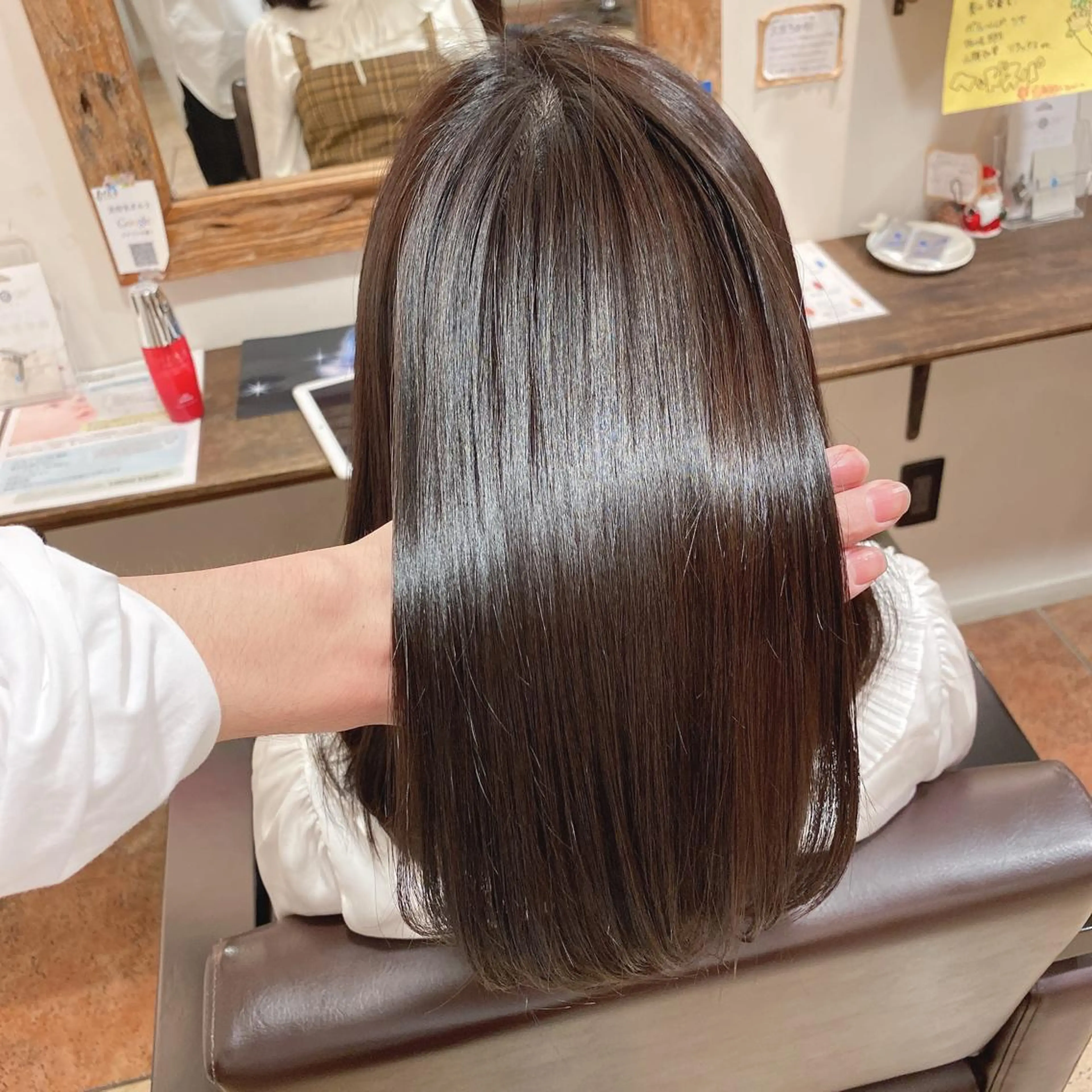 ミディアム 縮毛矯正 トリートメント 髪質改善・縮毛矯正/ 下村陽平のヘアスタイル