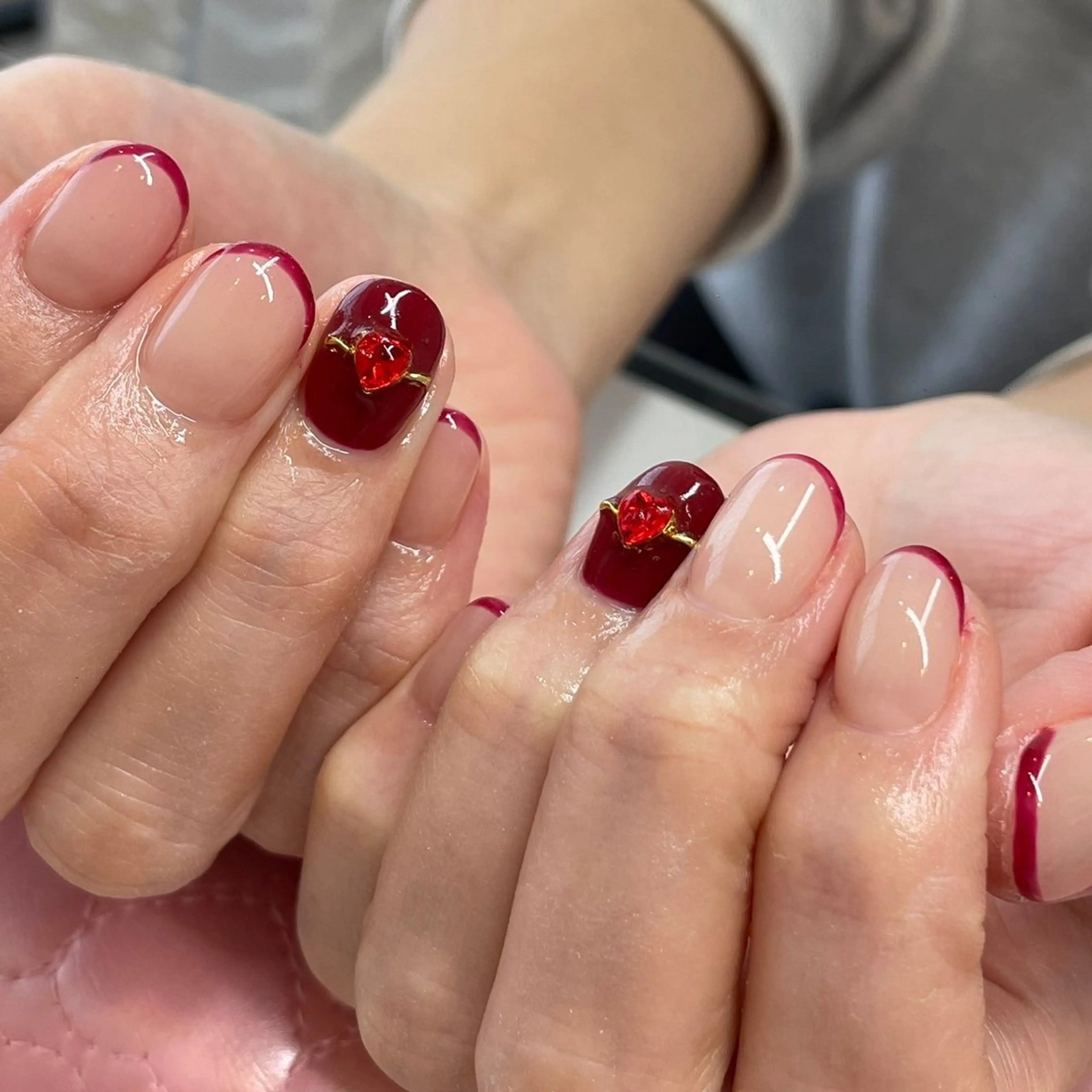 ネイル フレンチネイル バレンタイン 心斎橋Salon Epokkuのネイルデザイン