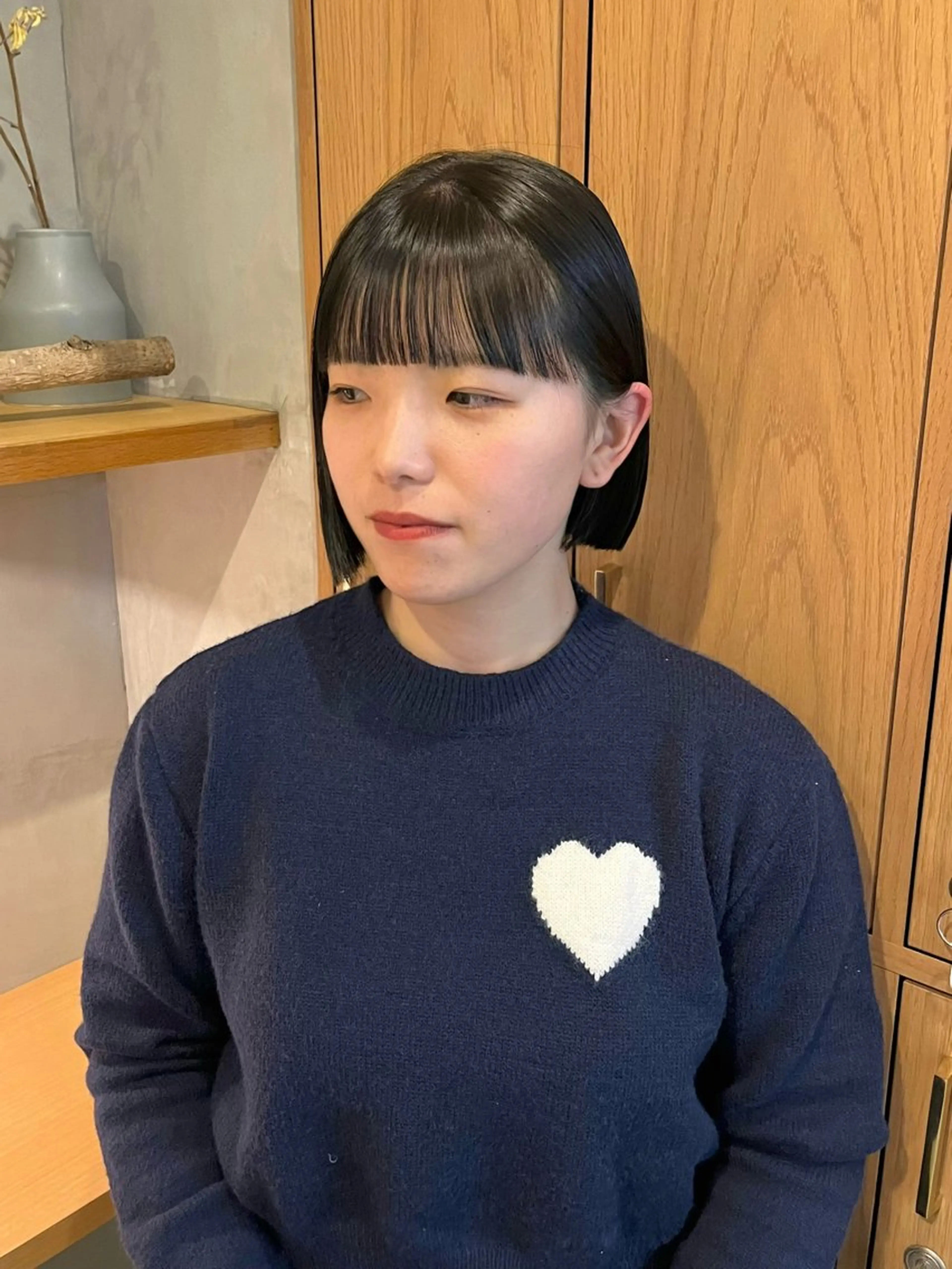 ミディアム カラー オリーブグレー ボブ 伊藤ゆかり/髪質改善 /透明感カラーのヘアスタイル