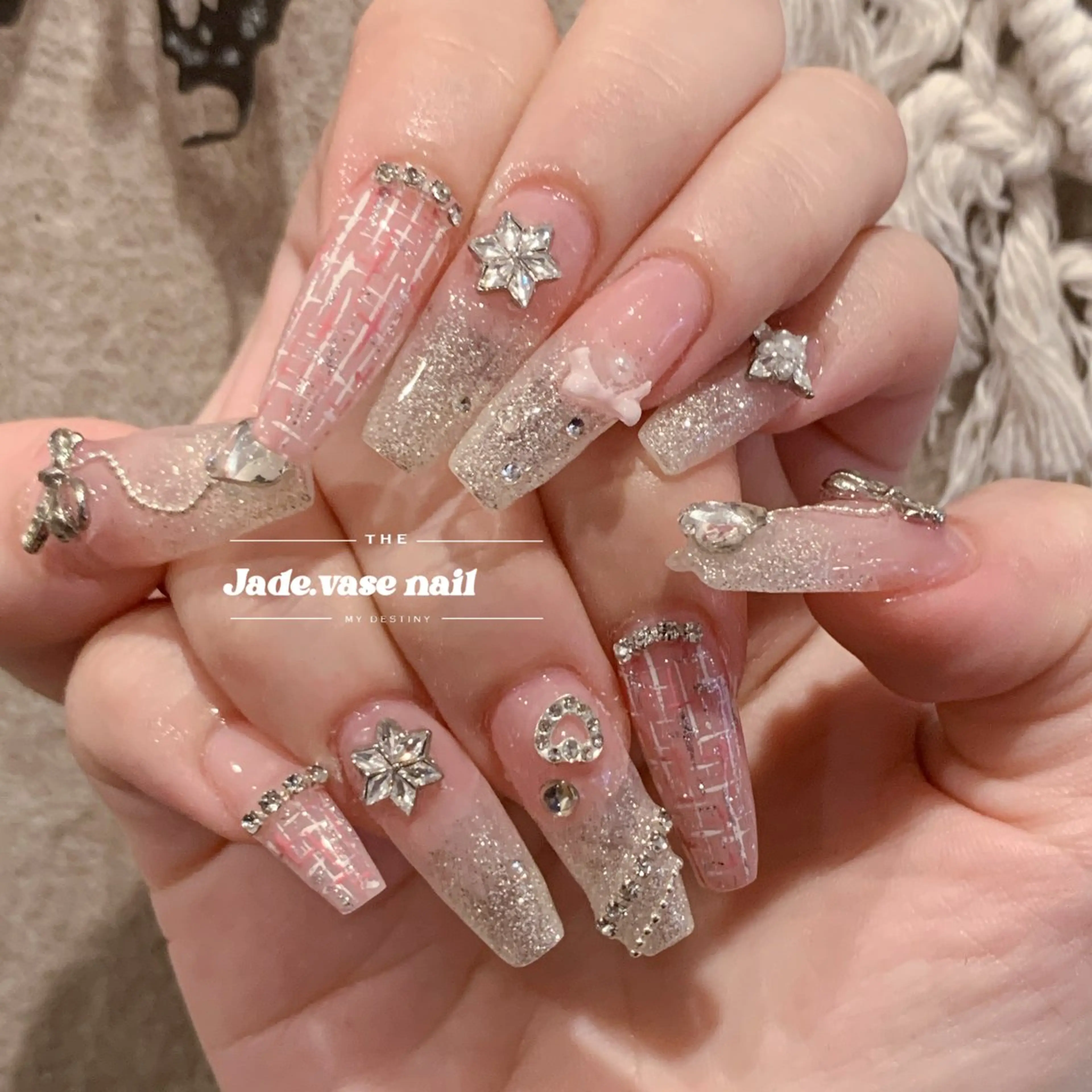 ネイル ハンドネイル ハンドケア ✰Jade.vase 银座のネイルデザイン